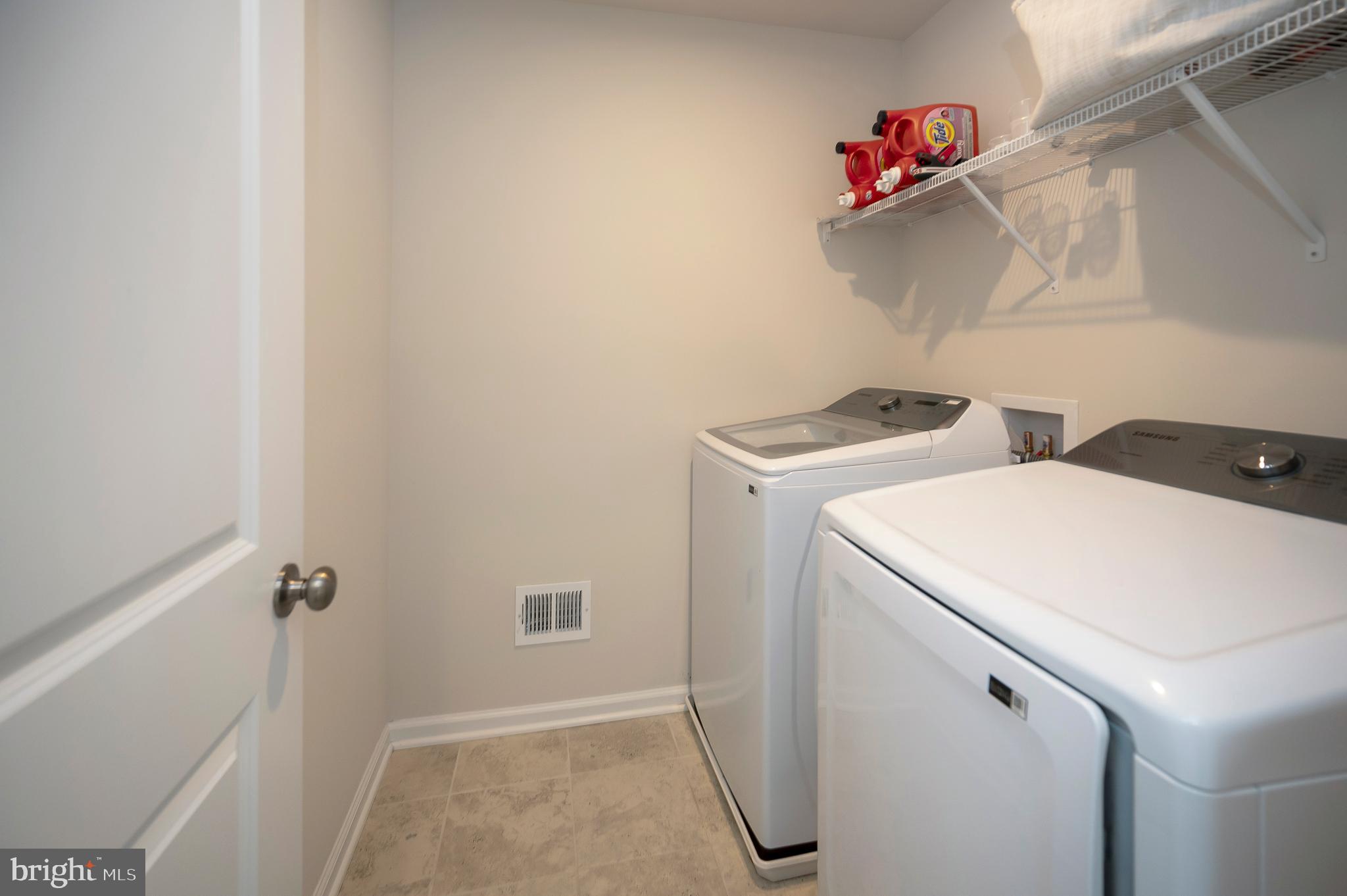 LIBERTY HALL - Residential