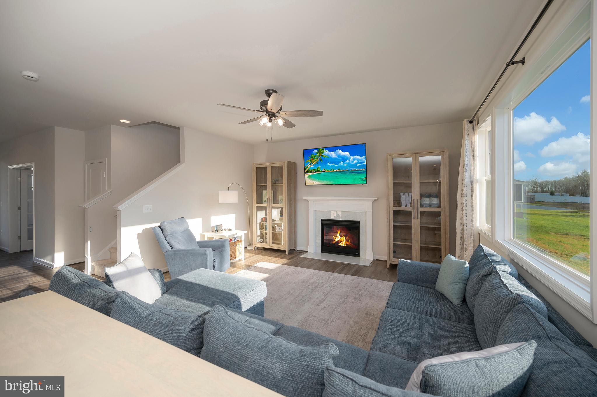 LIBERTY HALL - Residential