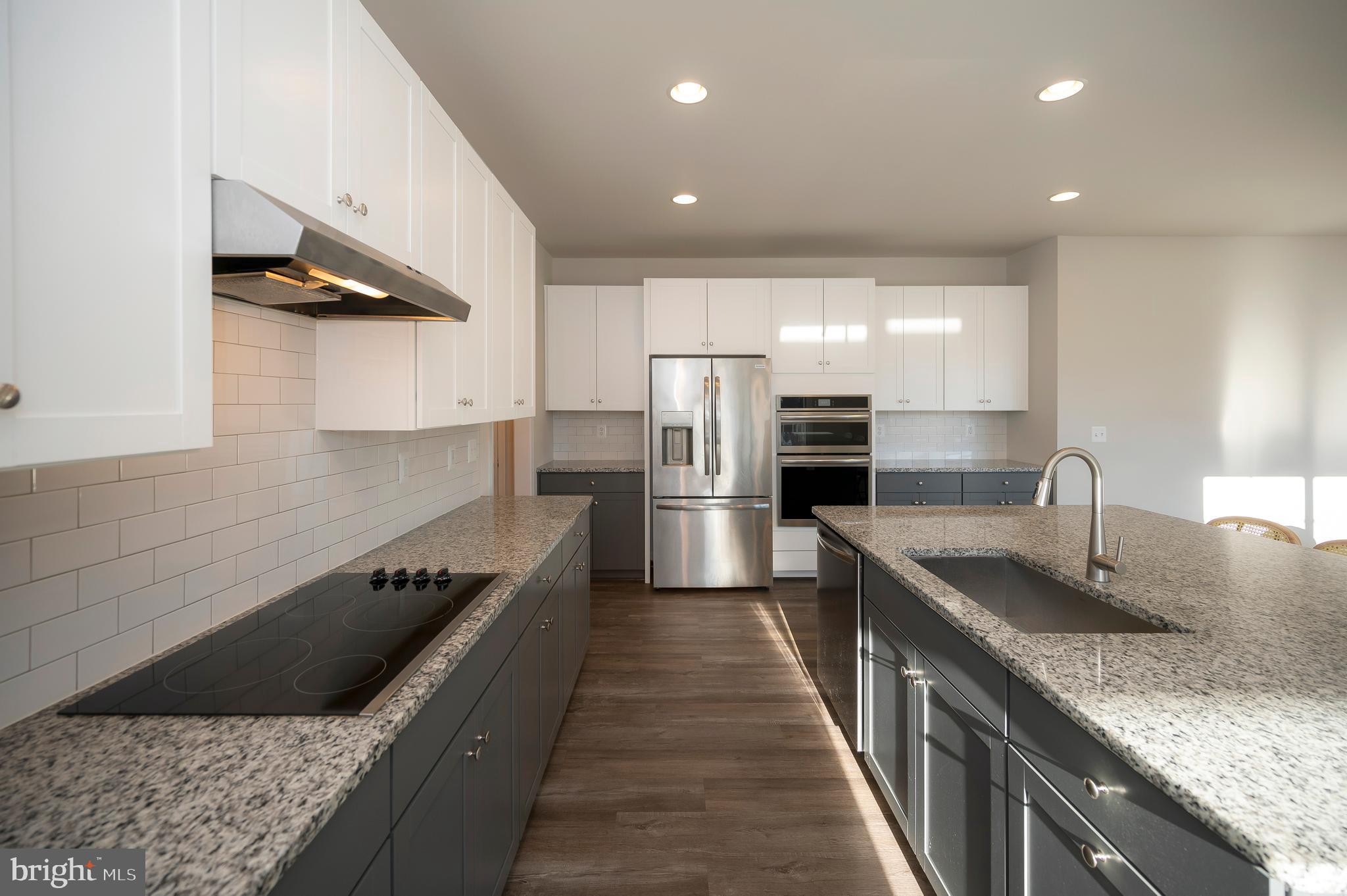 LIBERTY HALL - Residential