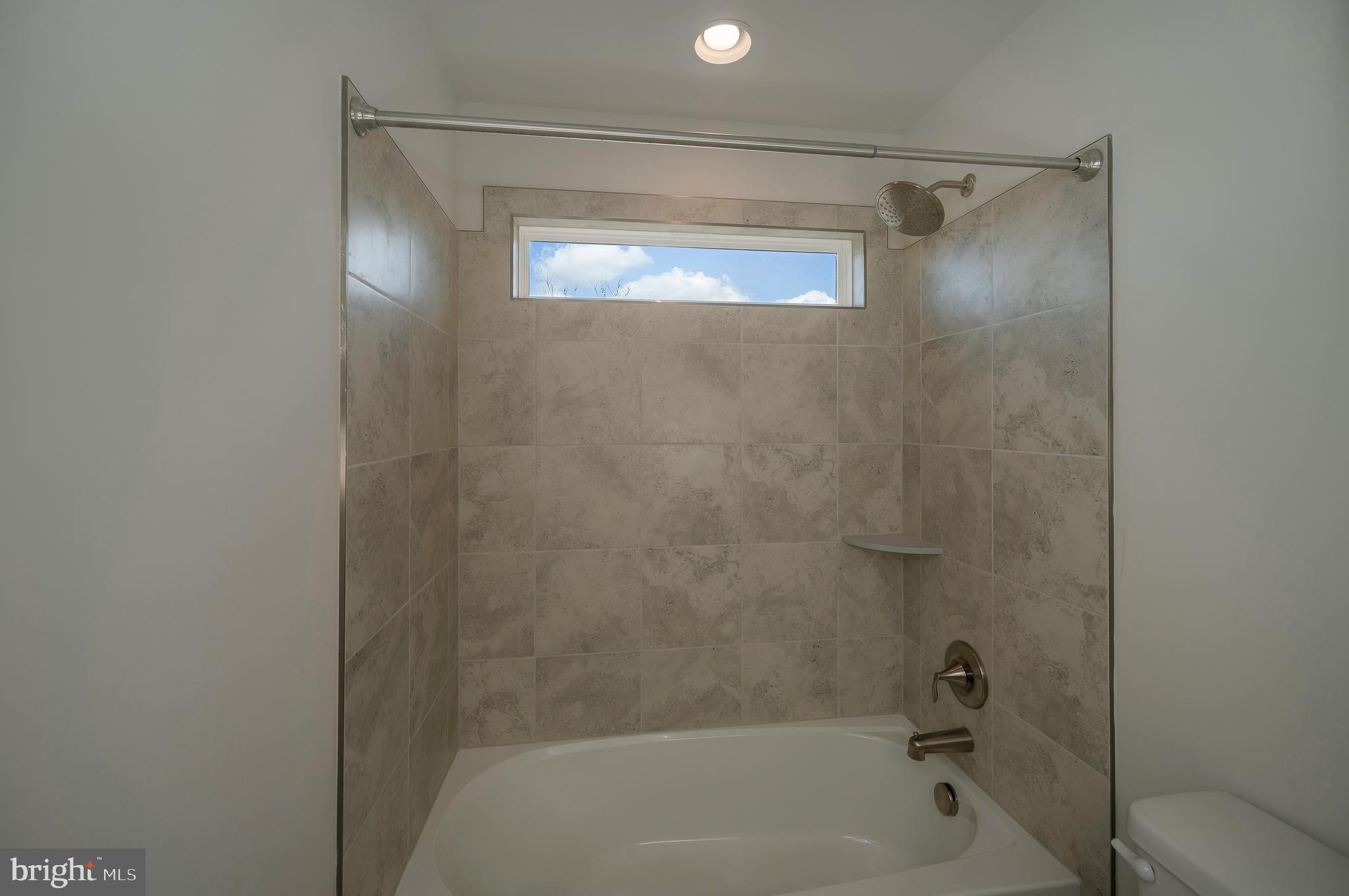 LIBERTY HALL - Residential