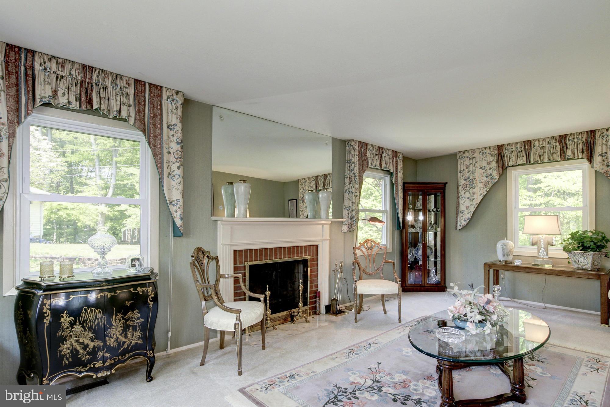 YORKTOWN AT BELAIR - Residential