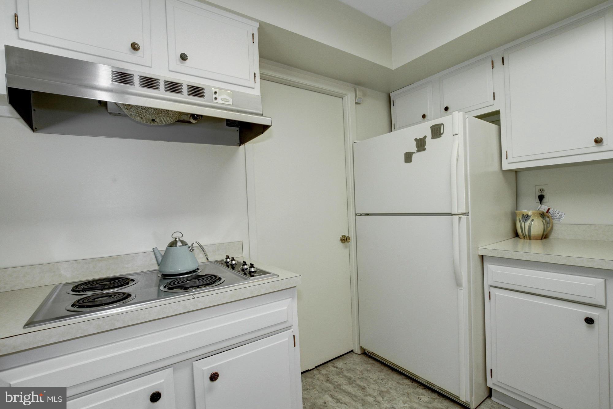 YORKTOWN AT BELAIR - Residential