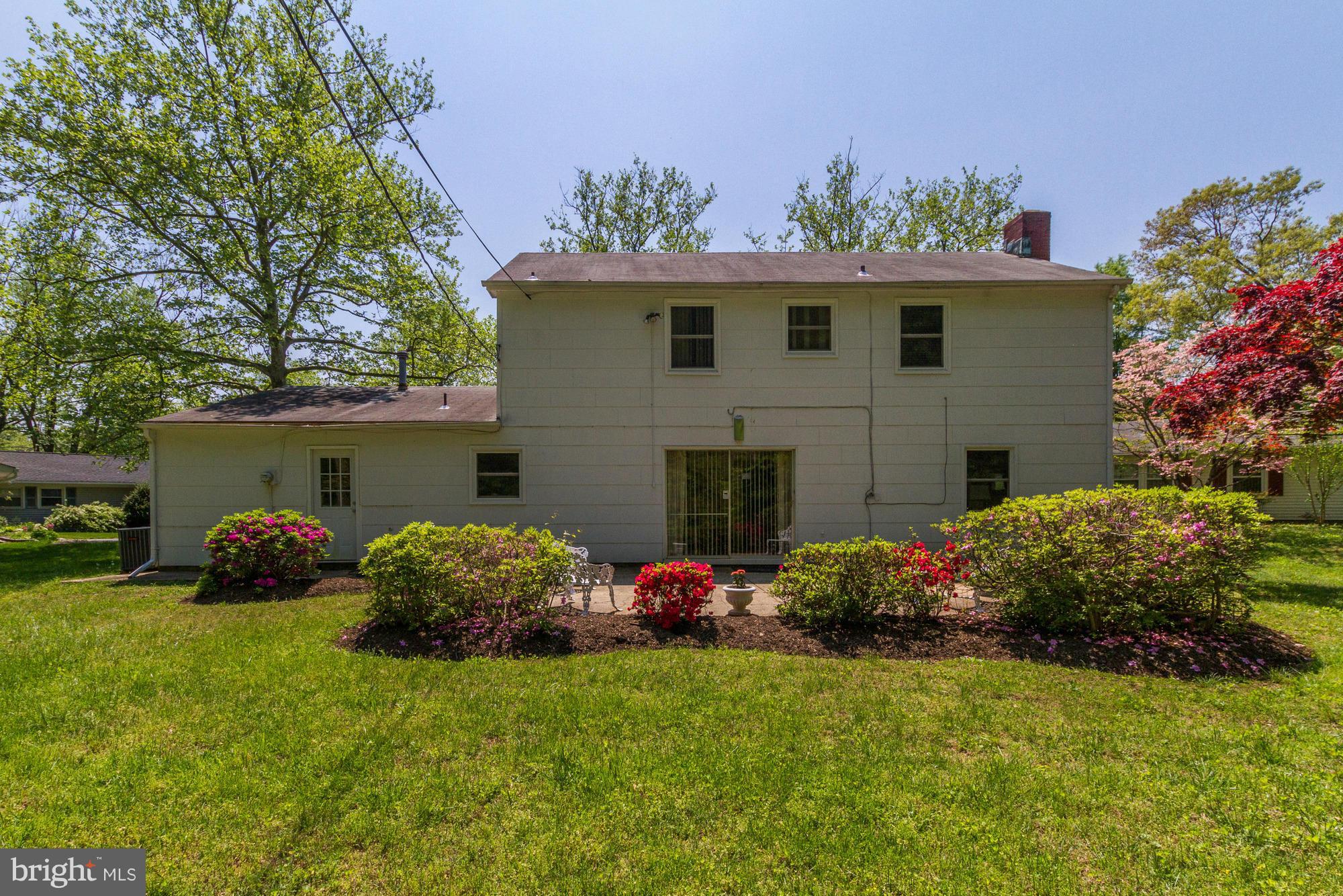 YORKTOWN AT BELAIR - Residential