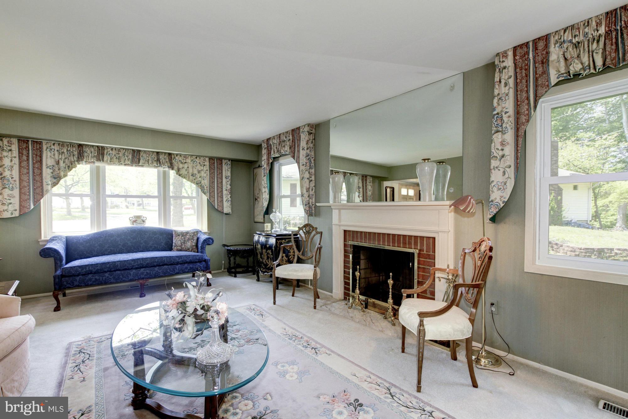 YORKTOWN AT BELAIR - Residential