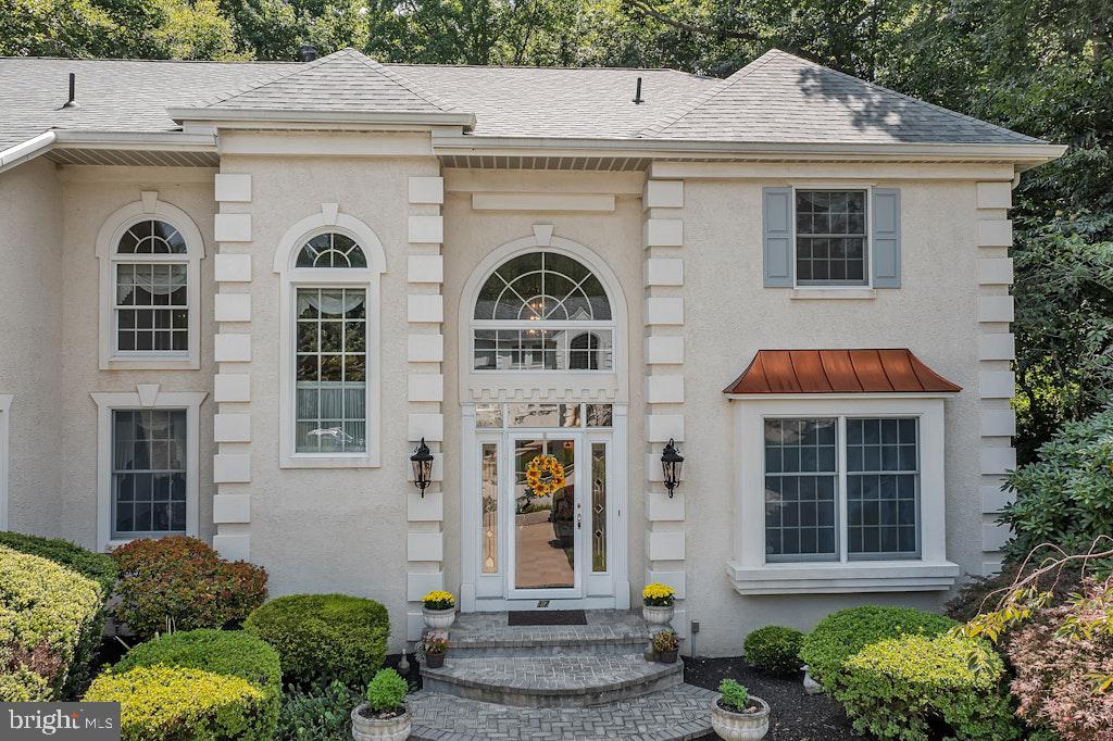 17 STANWYCK ROAD