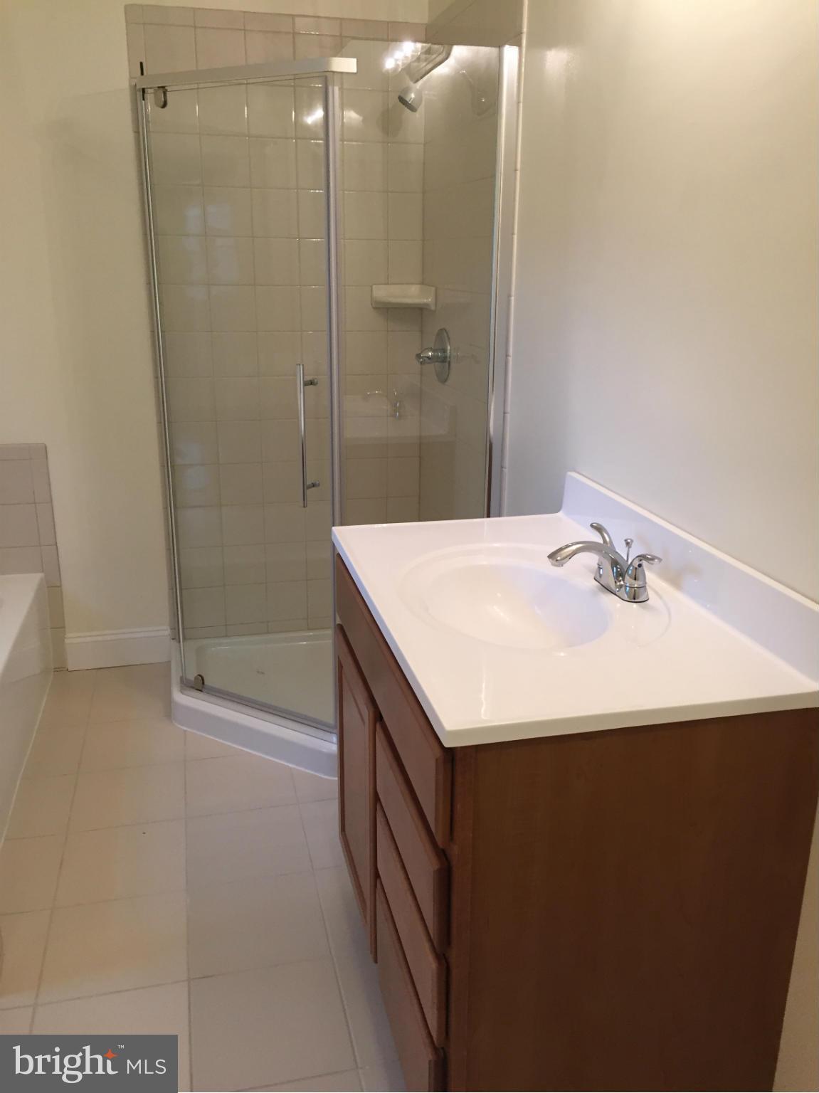 NEW ALEXANDRIA - Residential Lease