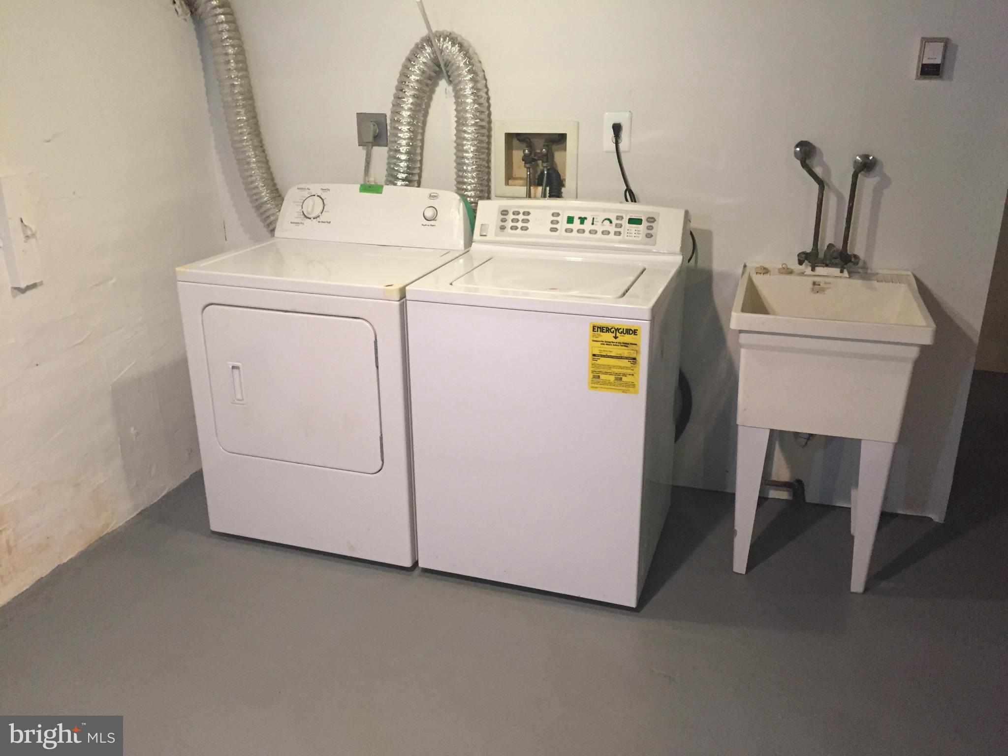 NEW ALEXANDRIA - Residential Lease