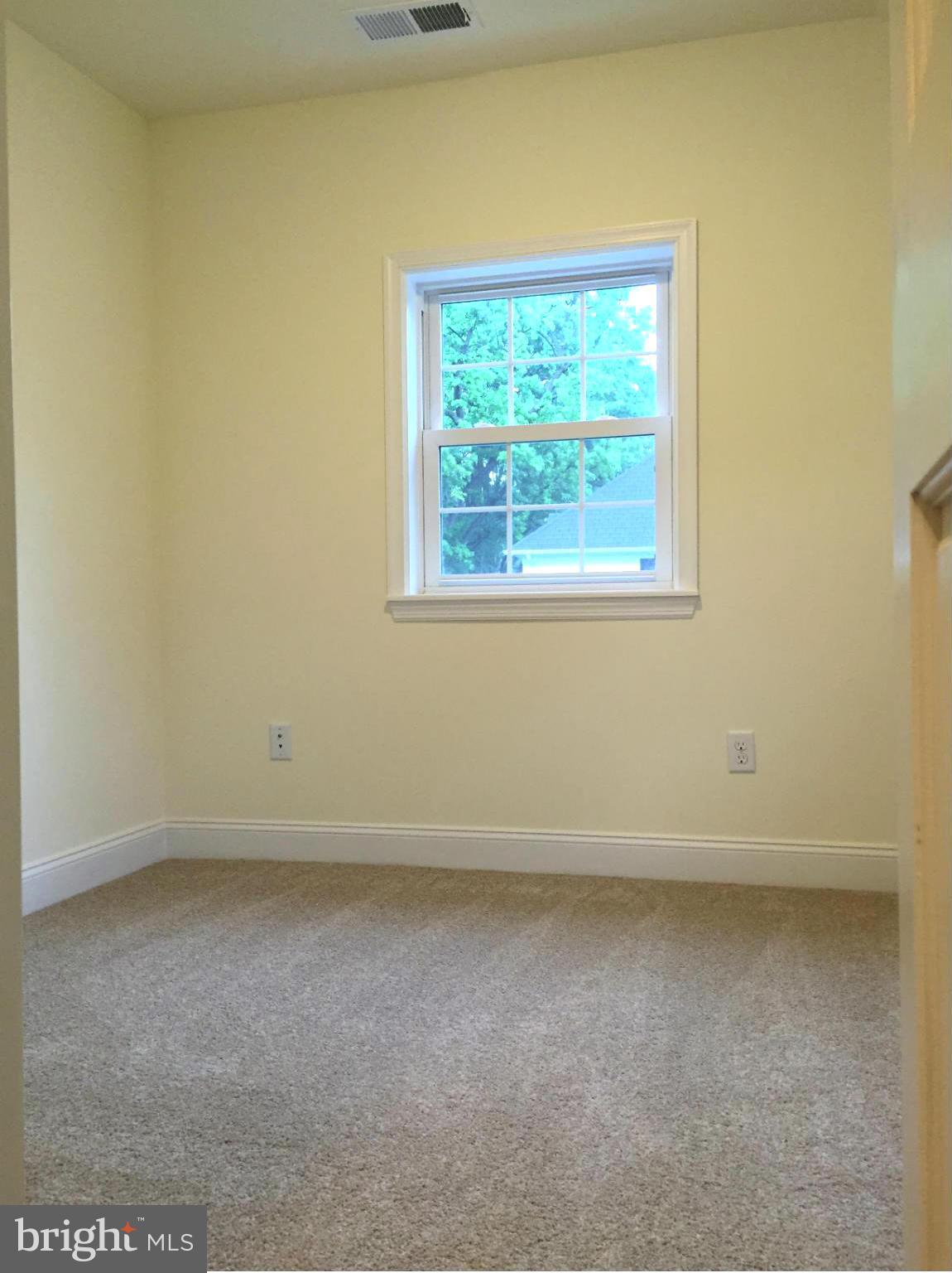 NEW ALEXANDRIA - Residential Lease