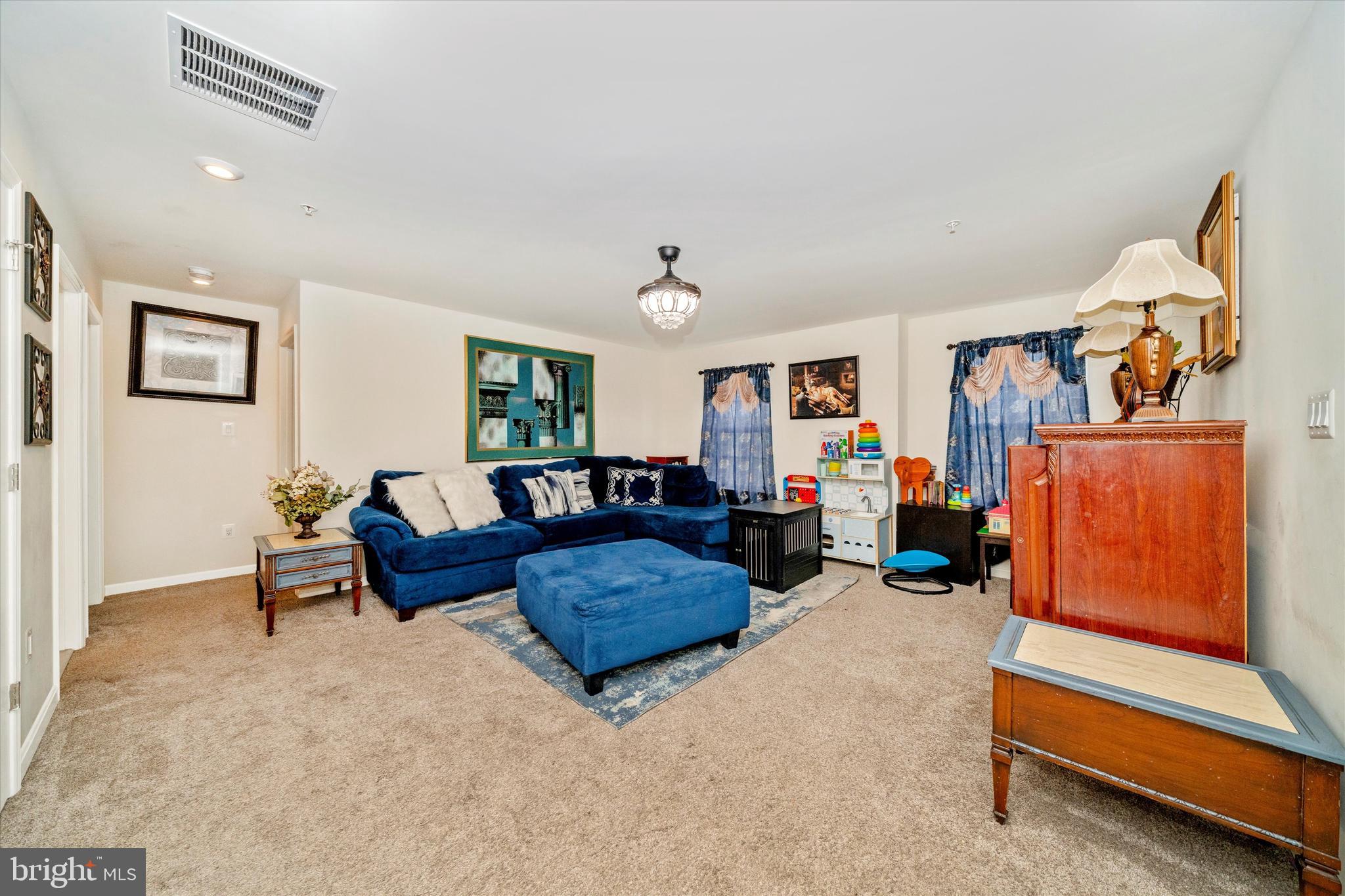 HAGERS CROSSING - Residential