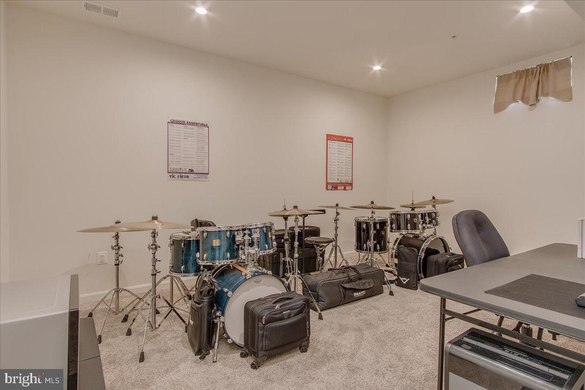 HAGERS CROSSING - Residential