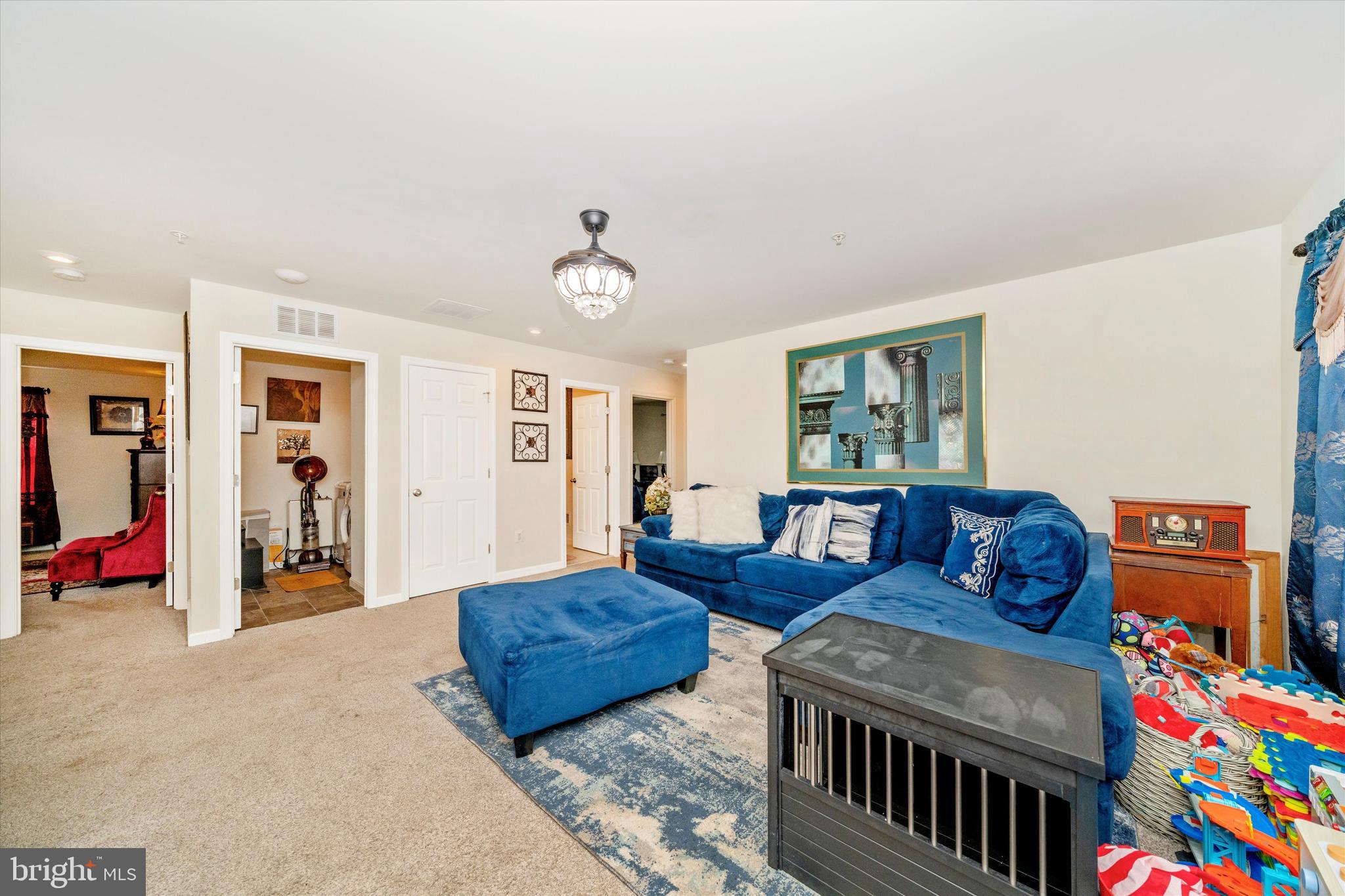 HAGERS CROSSING - Residential