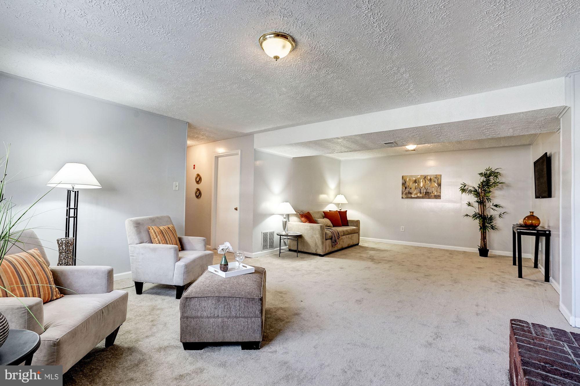 HILLCREST HEIGHTS - Residential