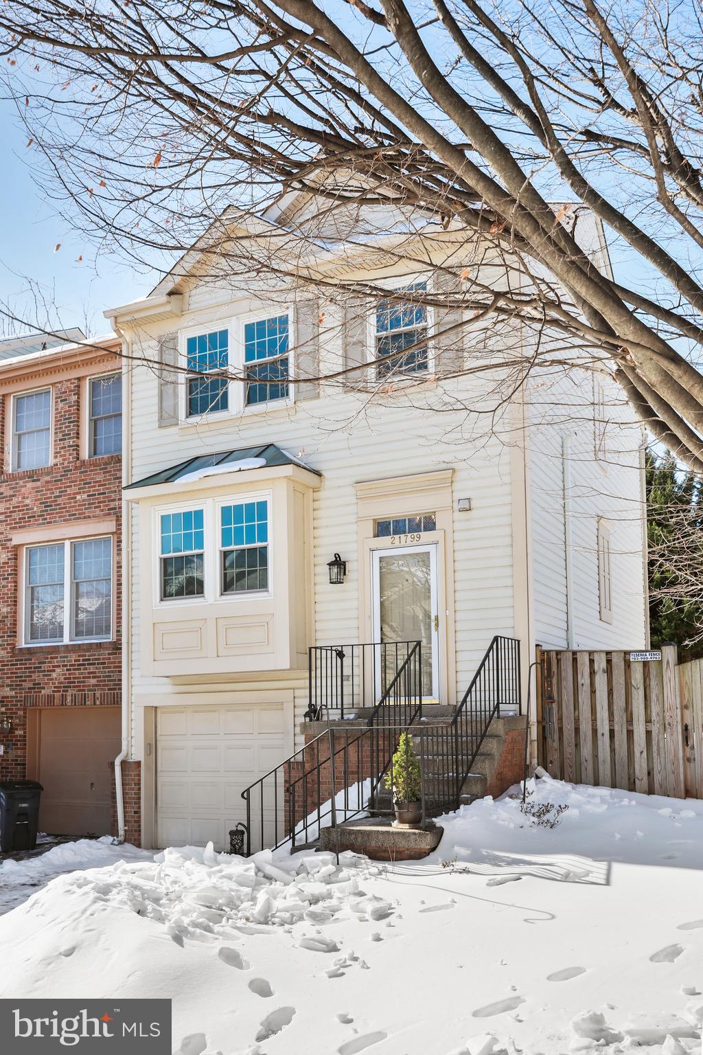 FOX CREEK - Residential