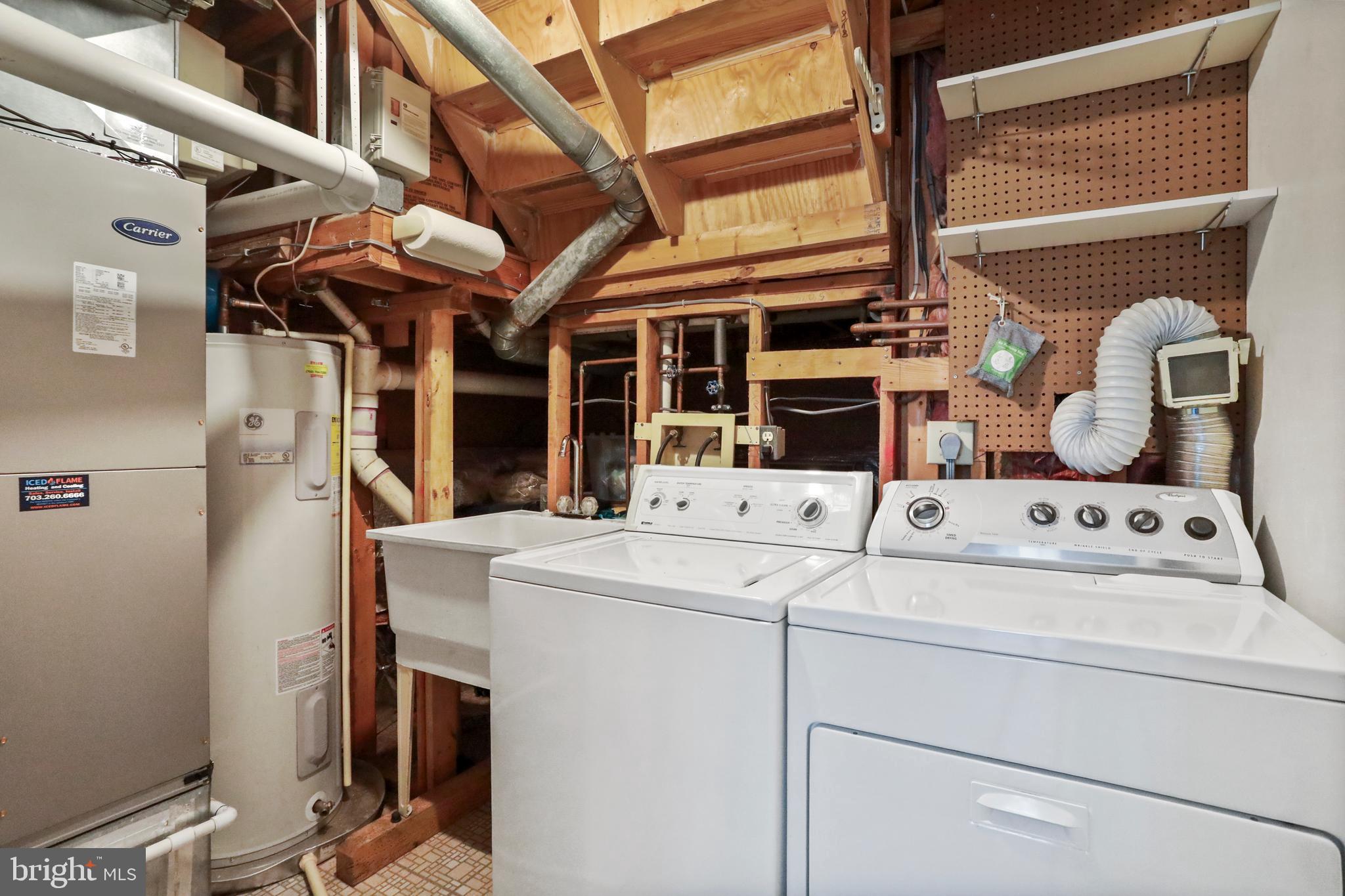 FOX CREEK - Residential