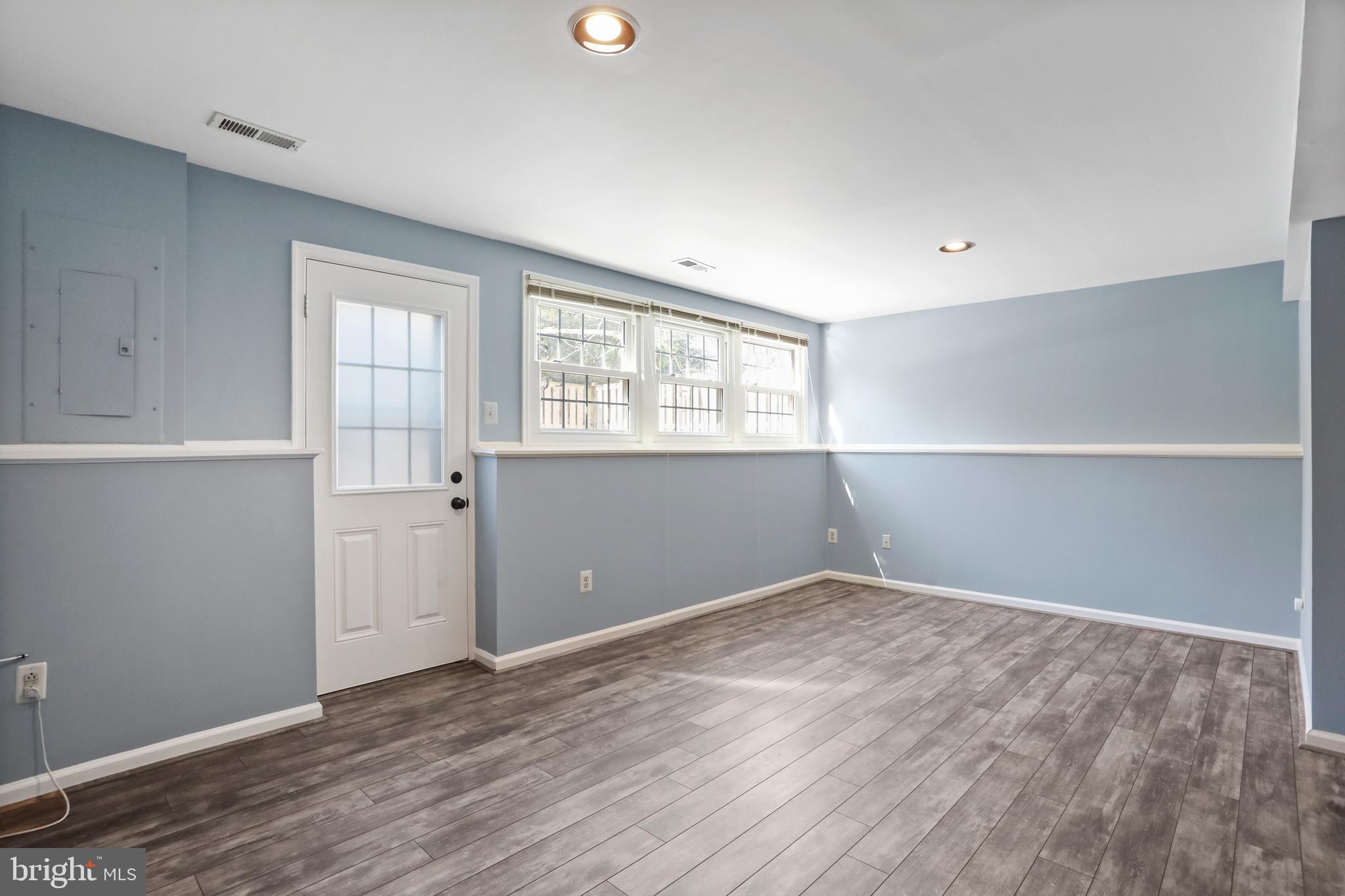 FOX CREEK - Residential