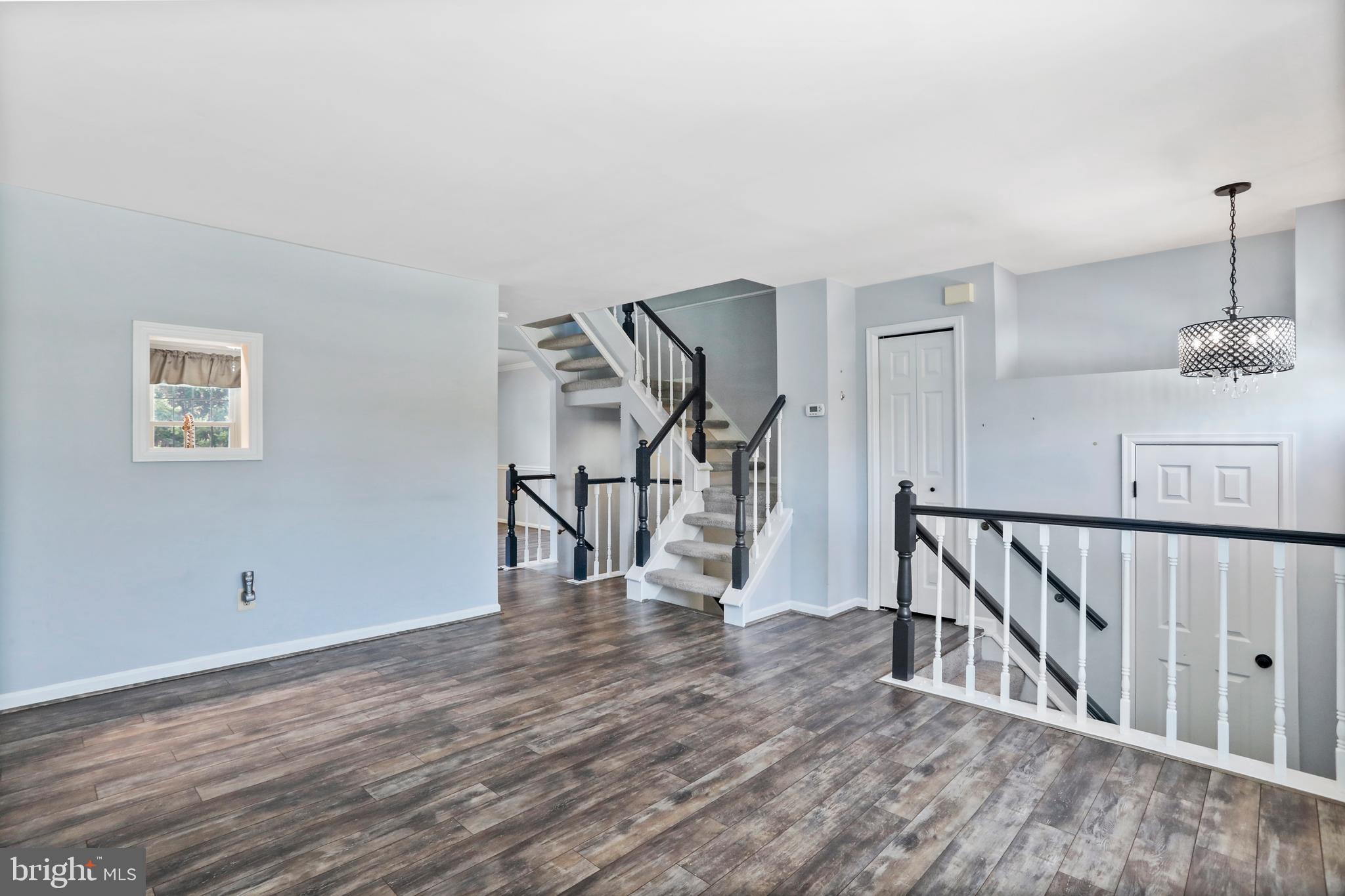 FOX CREEK - Residential