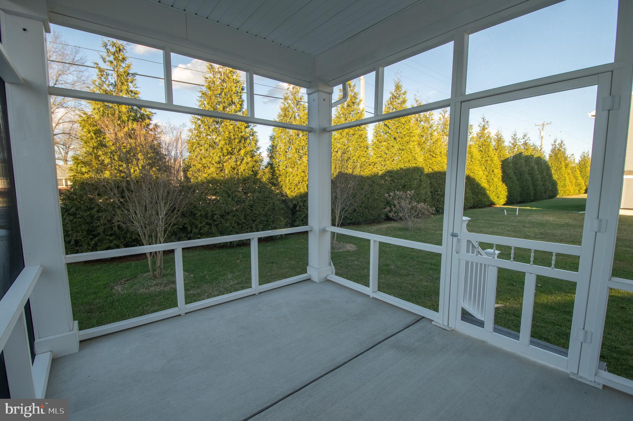 HERON PONDS - Residential