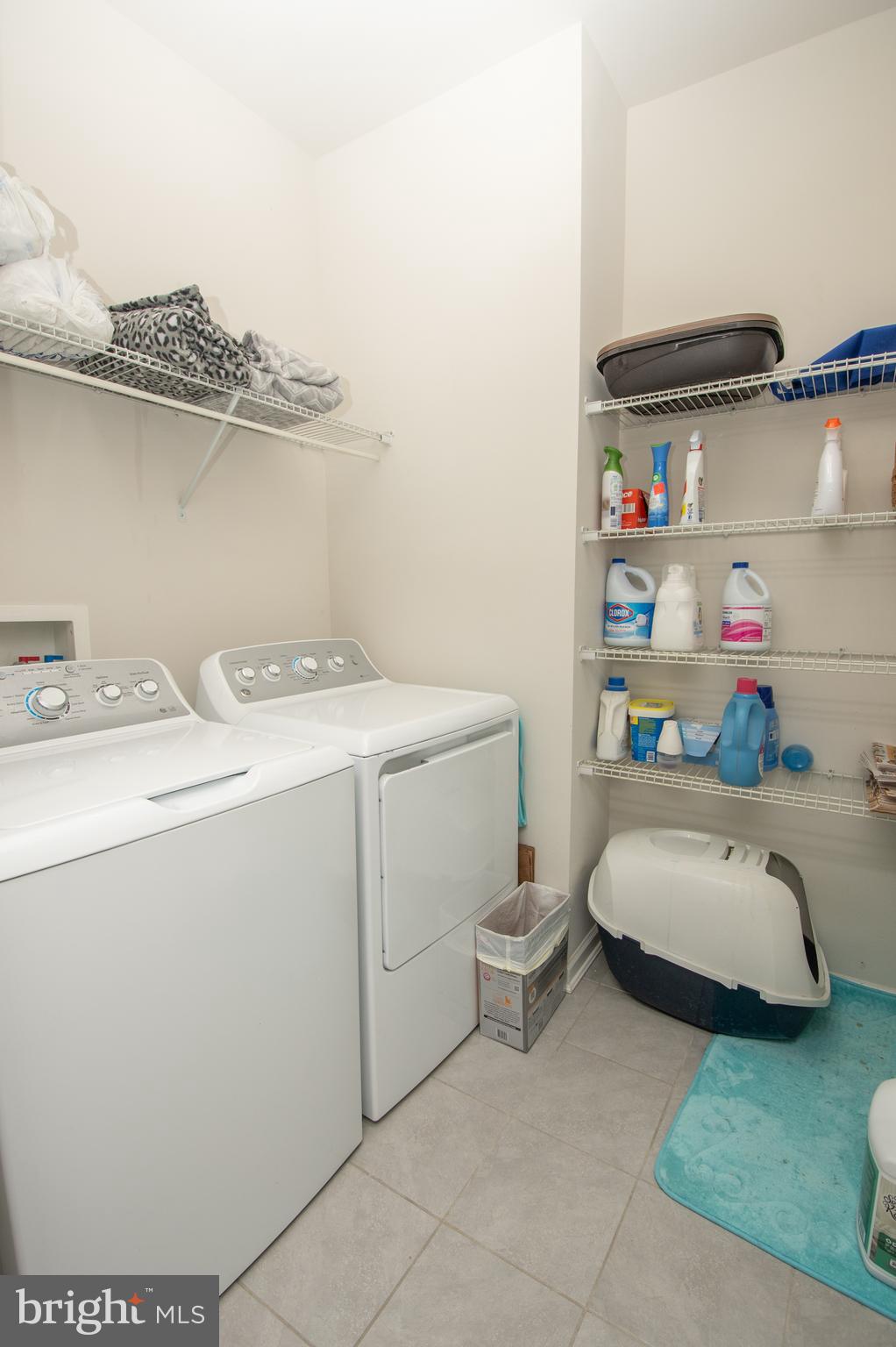 HERON PONDS - Residential