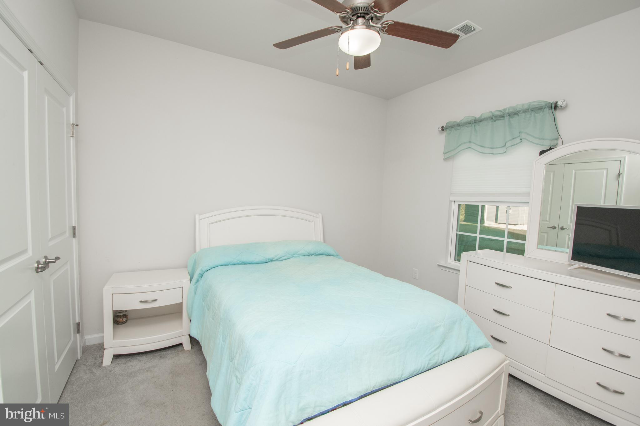 HERON PONDS - Residential