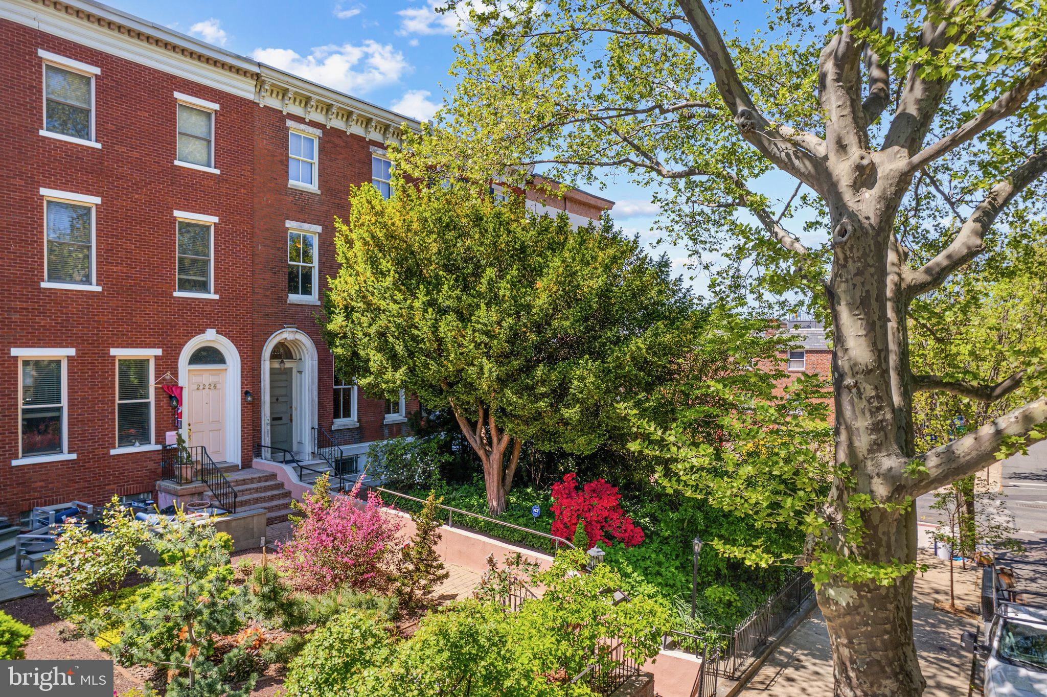 SPRING GARDEN - Residential