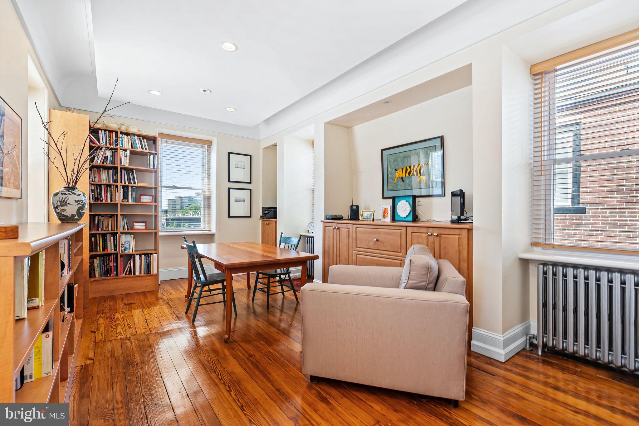 SPRING GARDEN - Residential