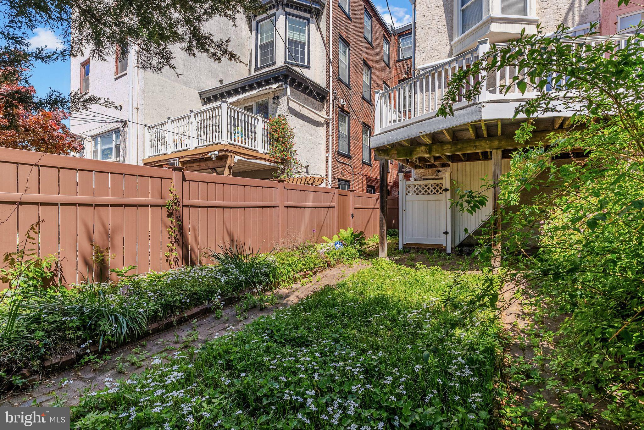 SPRING GARDEN - Residential