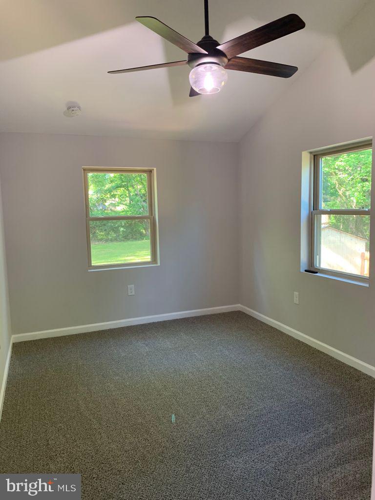 LAYTONSVILLE OUTSIDE - Residential