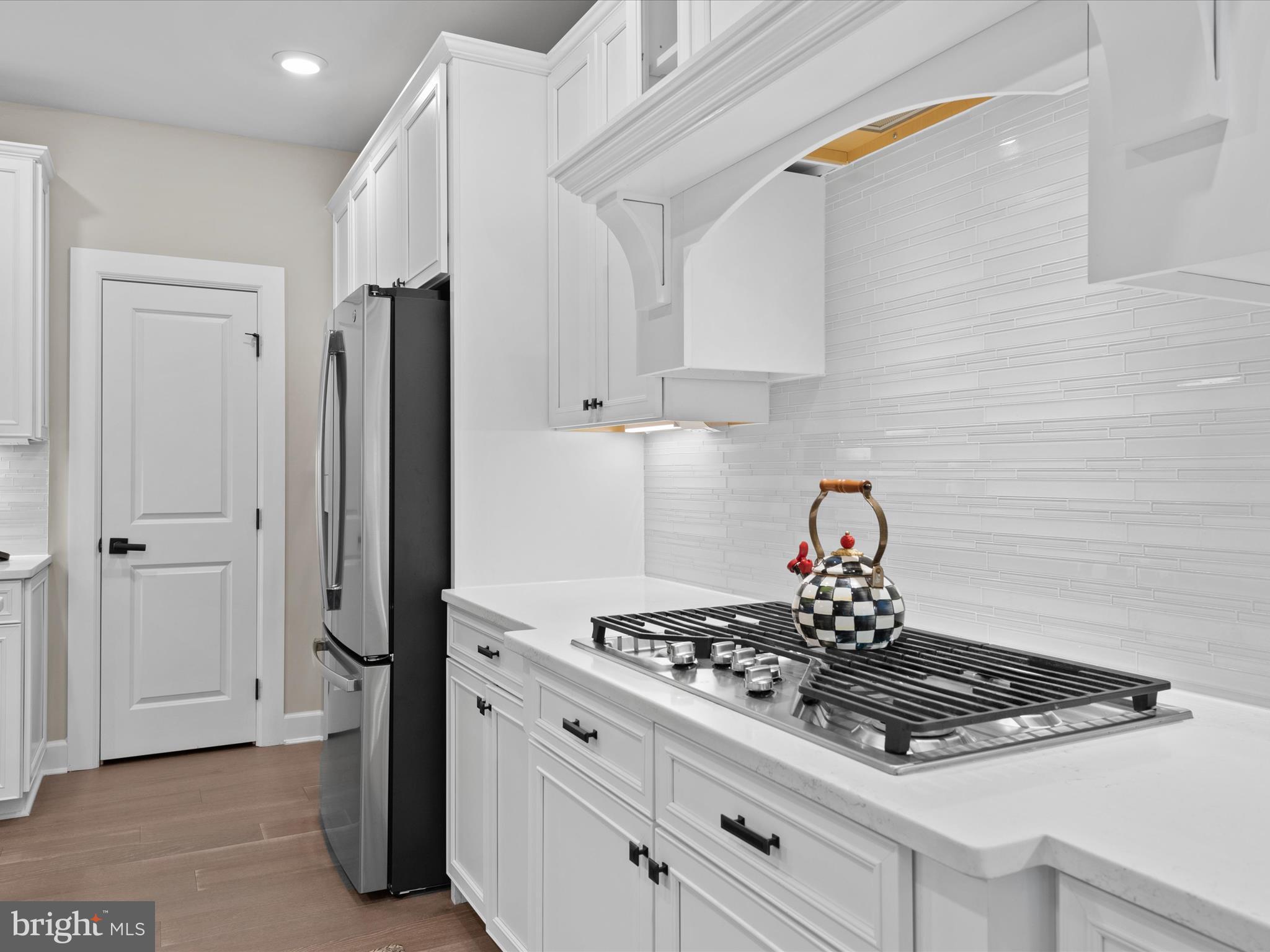 WELLESLEY AT HIDDEN MEADOWS - Residential