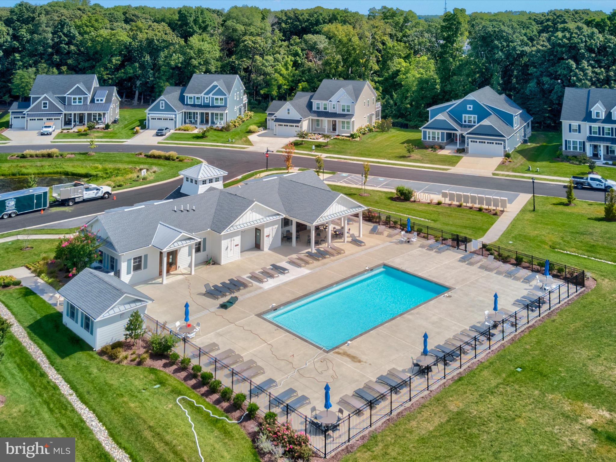 WELLESLEY AT HIDDEN MEADOWS - Residential