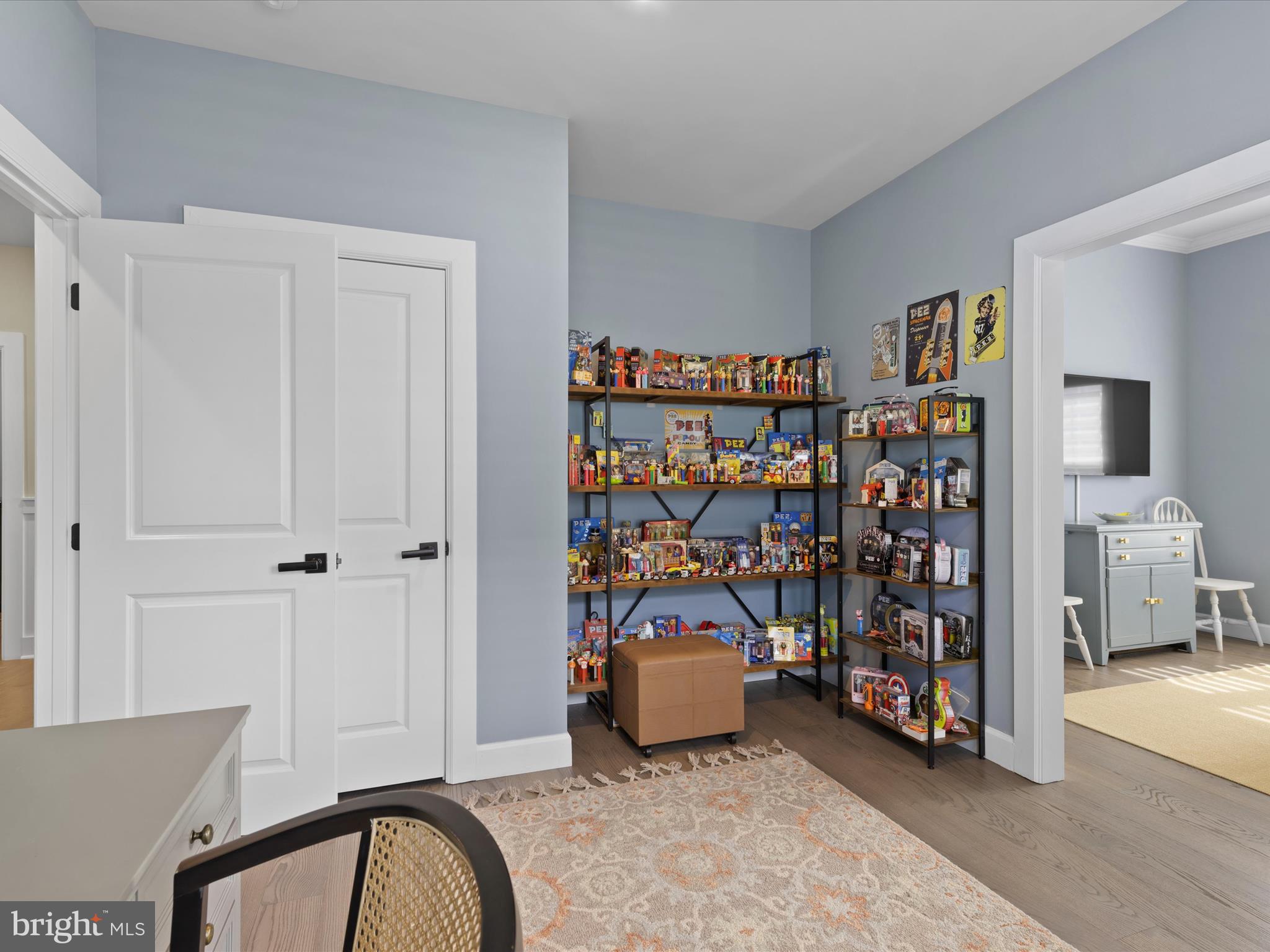 WELLESLEY AT HIDDEN MEADOWS - Residential