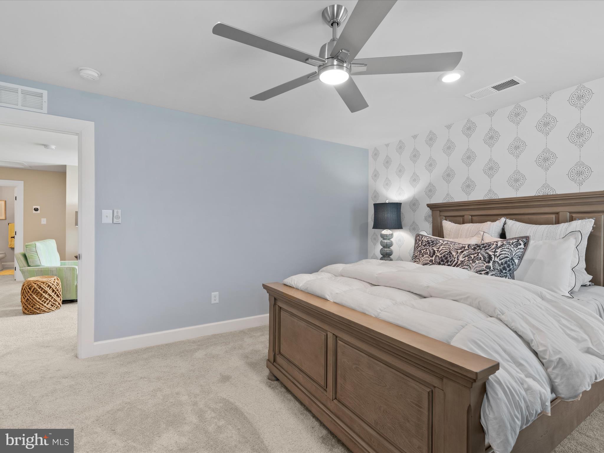 WELLESLEY AT HIDDEN MEADOWS - Residential