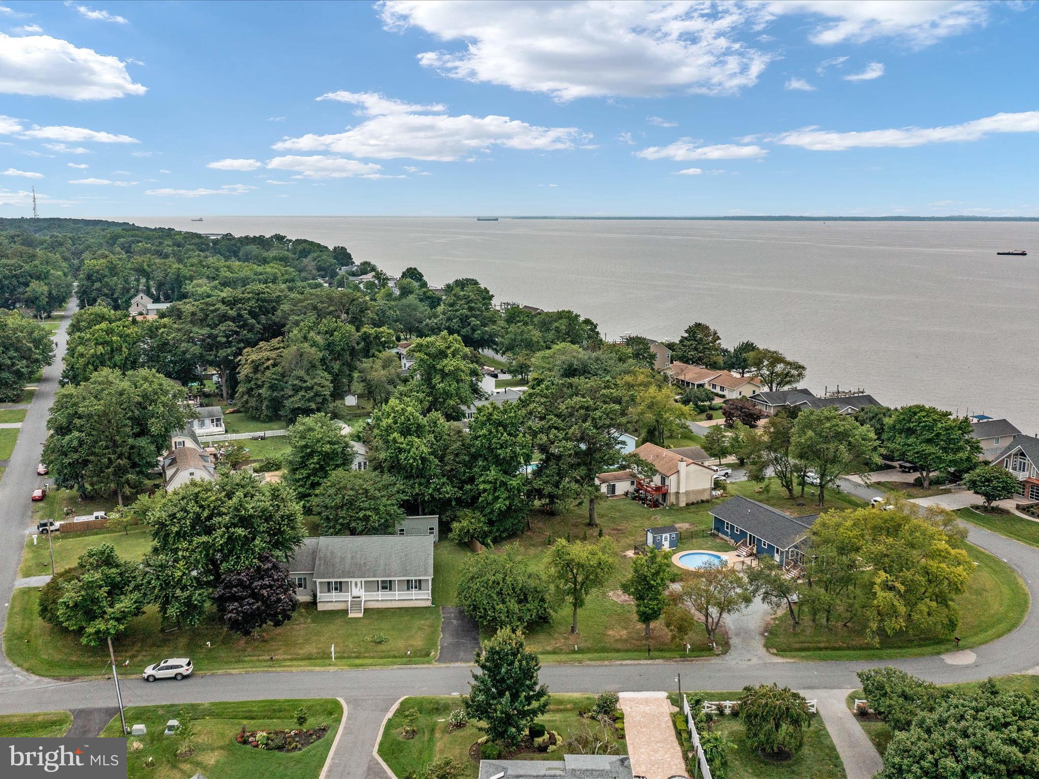 BAY CITY - Residential