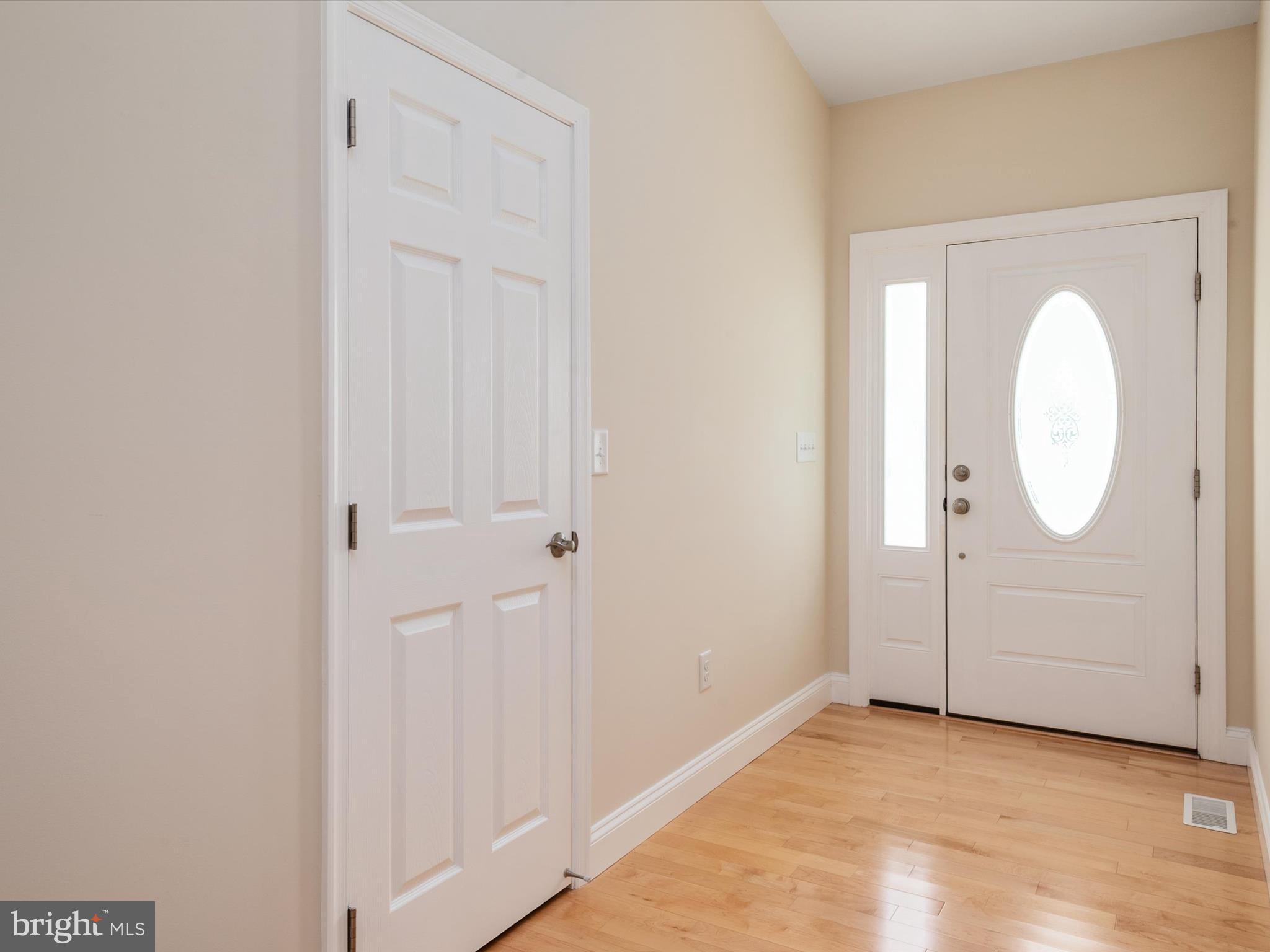 BAY CITY - Residential