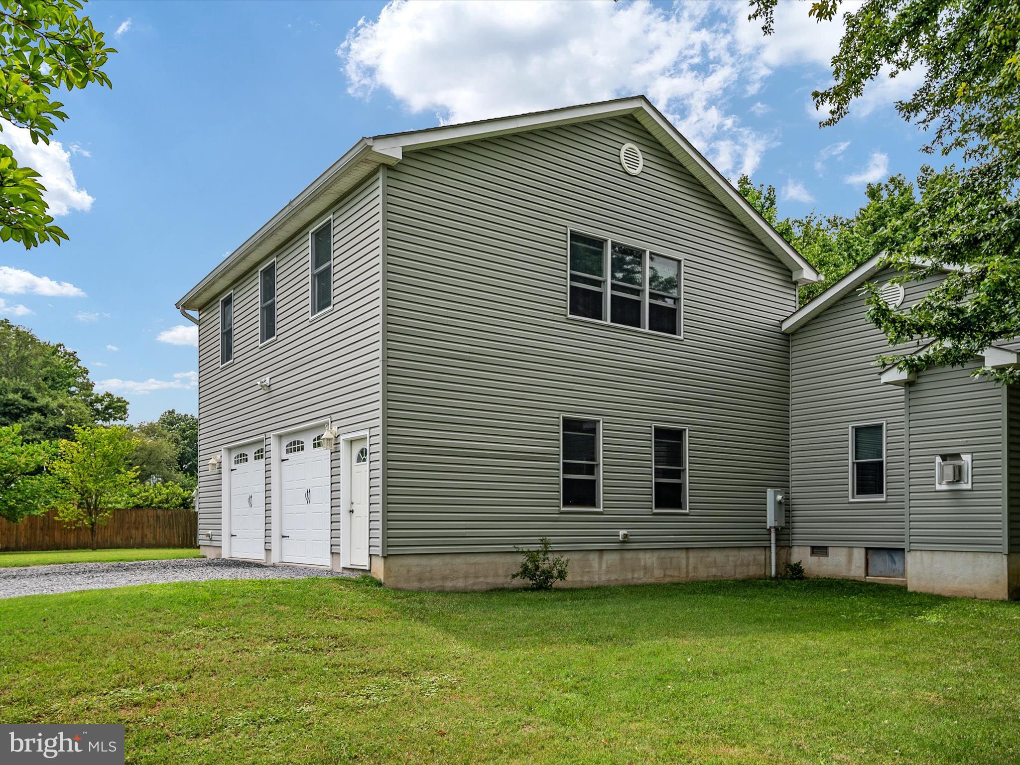 BAY CITY - Residential