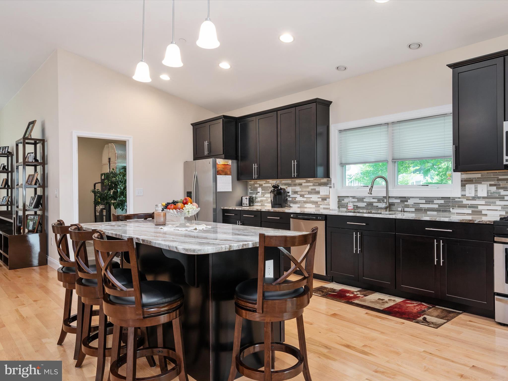 BAY CITY - Residential