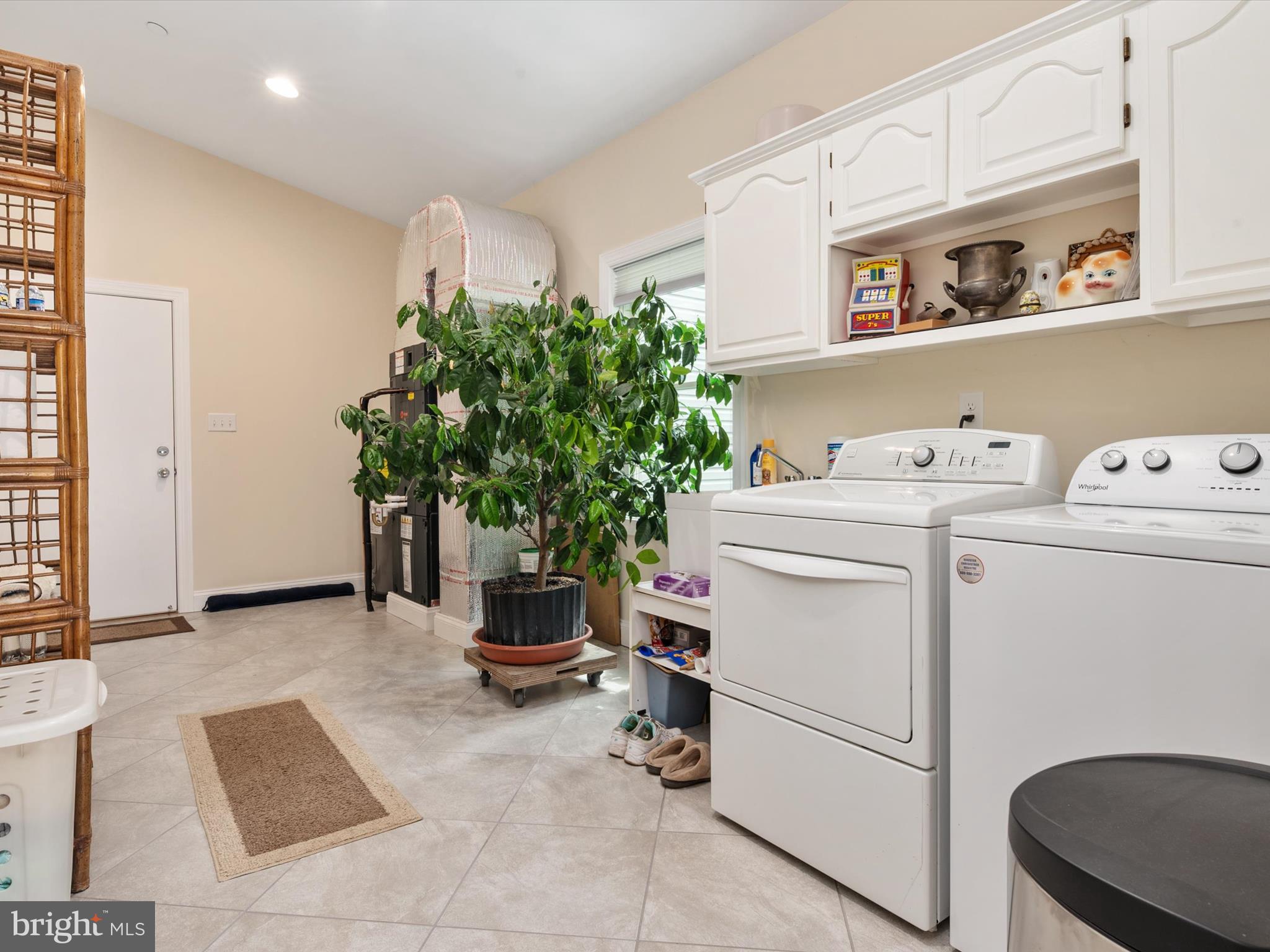 BAY CITY - Residential