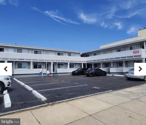 Condo For Sale - 9105 Atlantic Avenue #26<br/> MARGATE CITY, NJ 08402