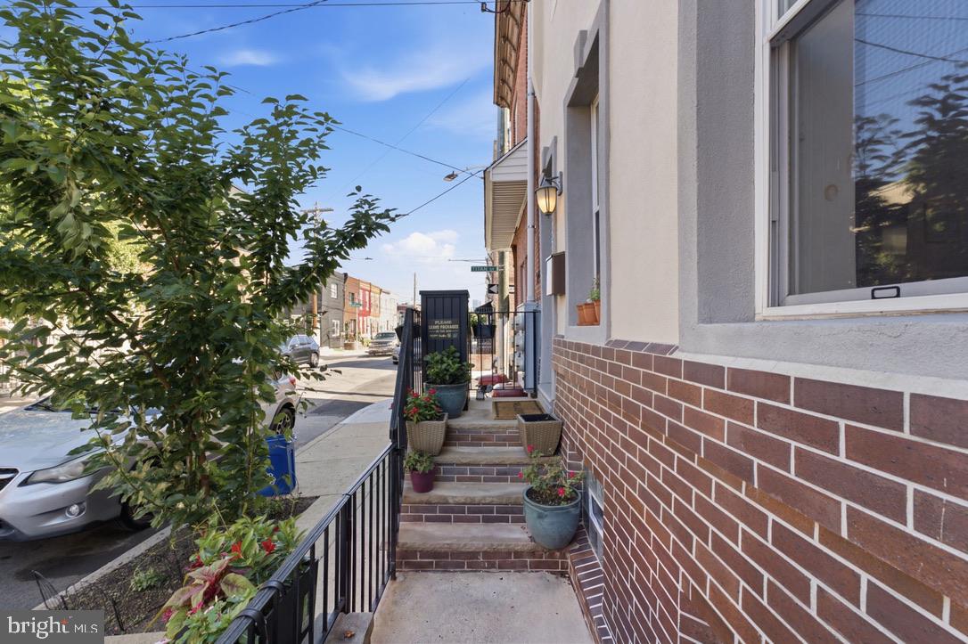 1251 S 21ST STREET