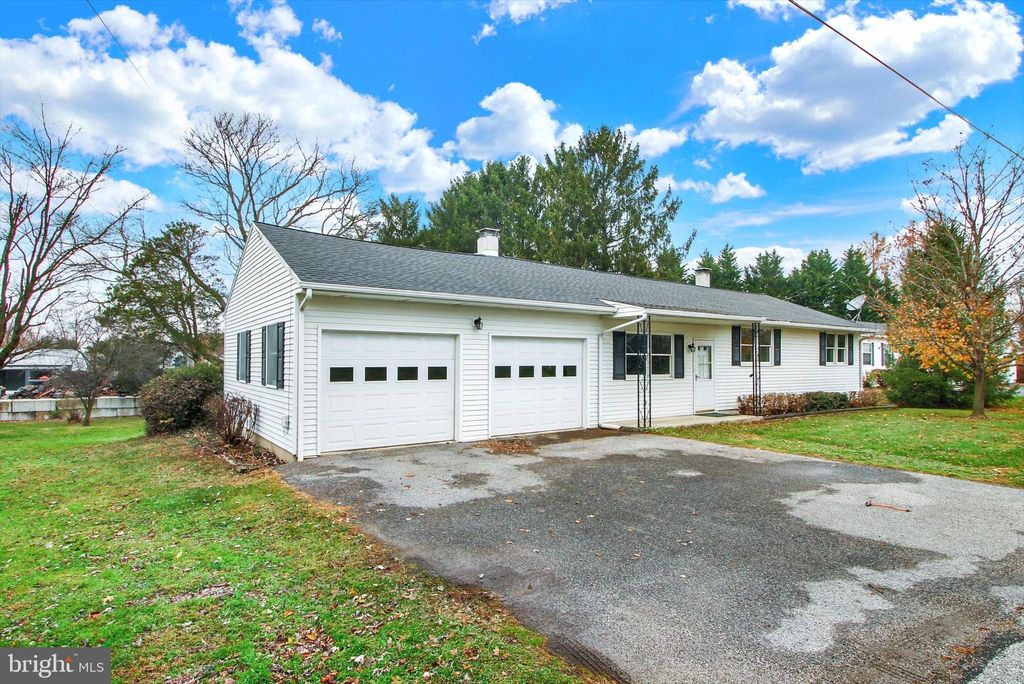 Photo of 13 N Pine Street, GETTYSBURG, PA 17325 (MLS # PAAD2020334)