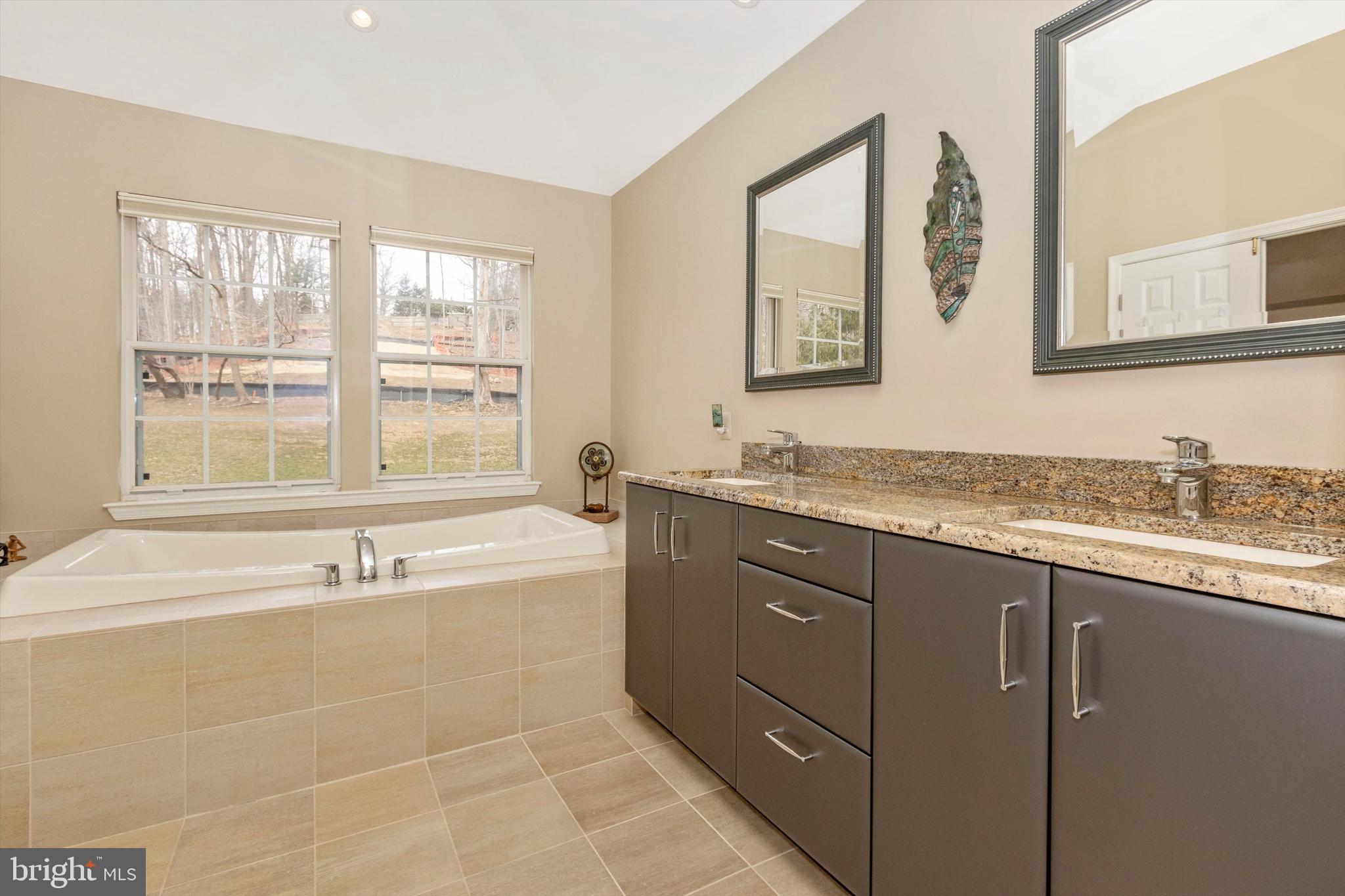 GREENSPRING EAST - Residential