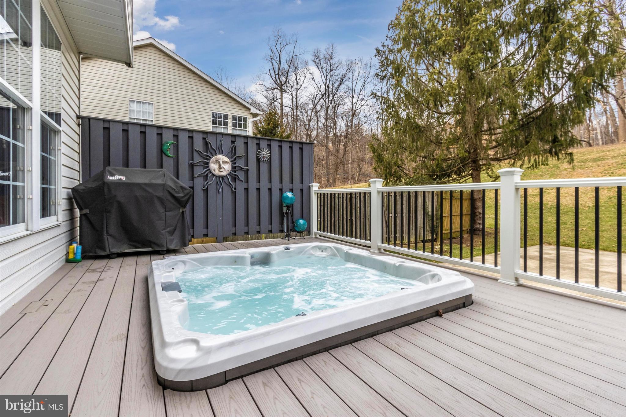 GREENSPRING EAST - Residential