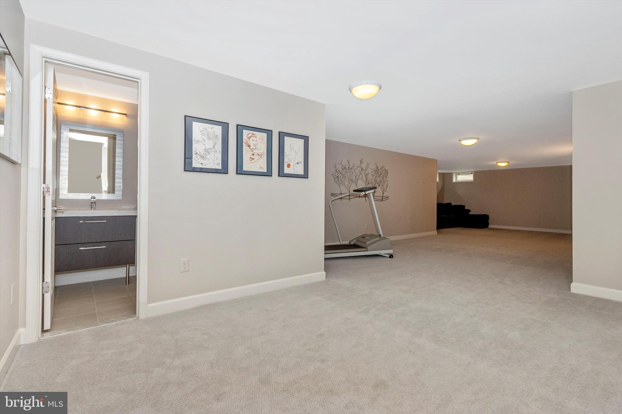 GREENSPRING EAST - Residential