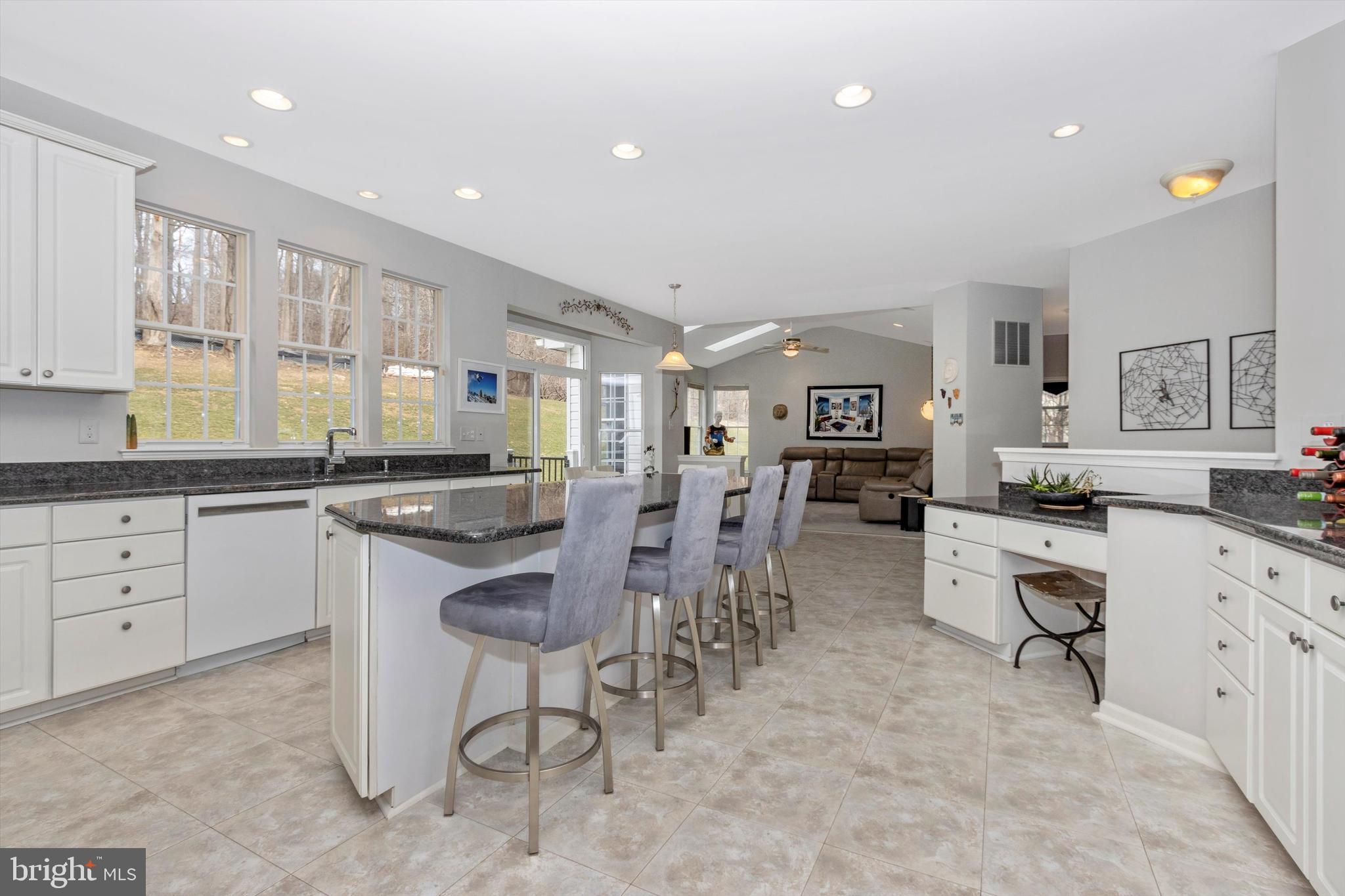 GREENSPRING EAST - Residential