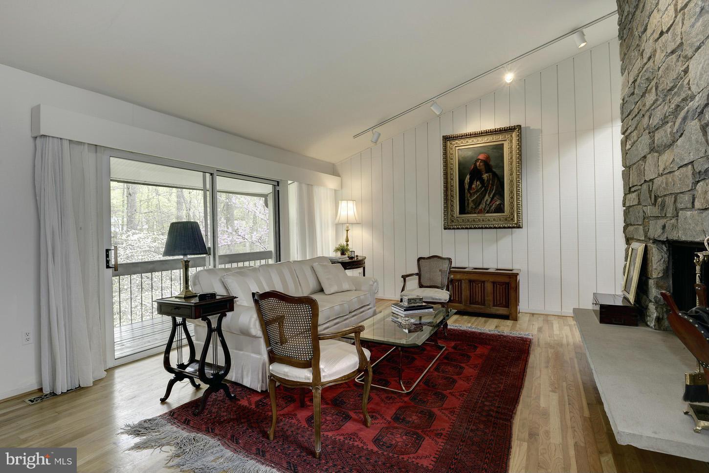 EAST GATE OF POTOMAC - Residential