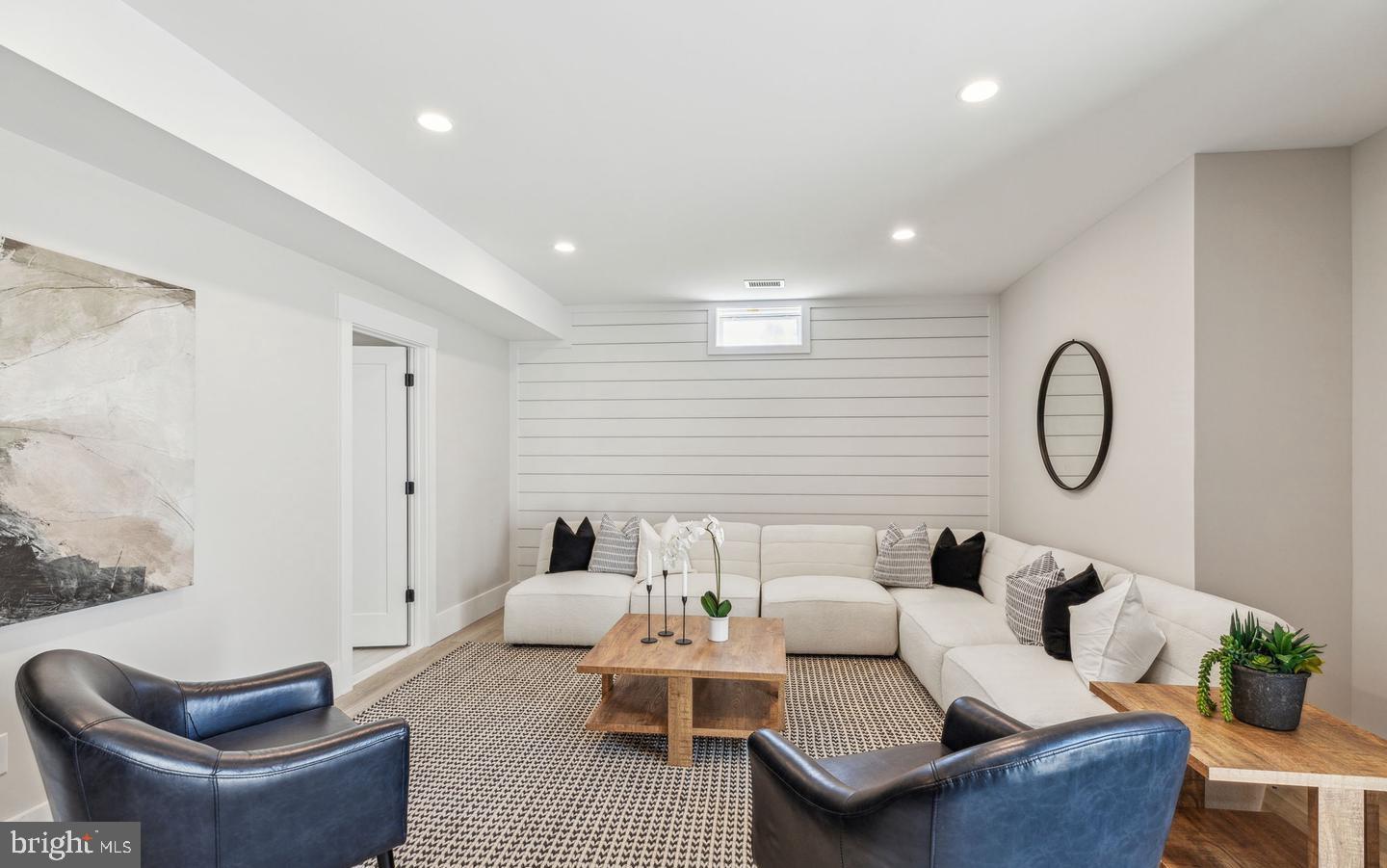 BLUE BELL - Residential