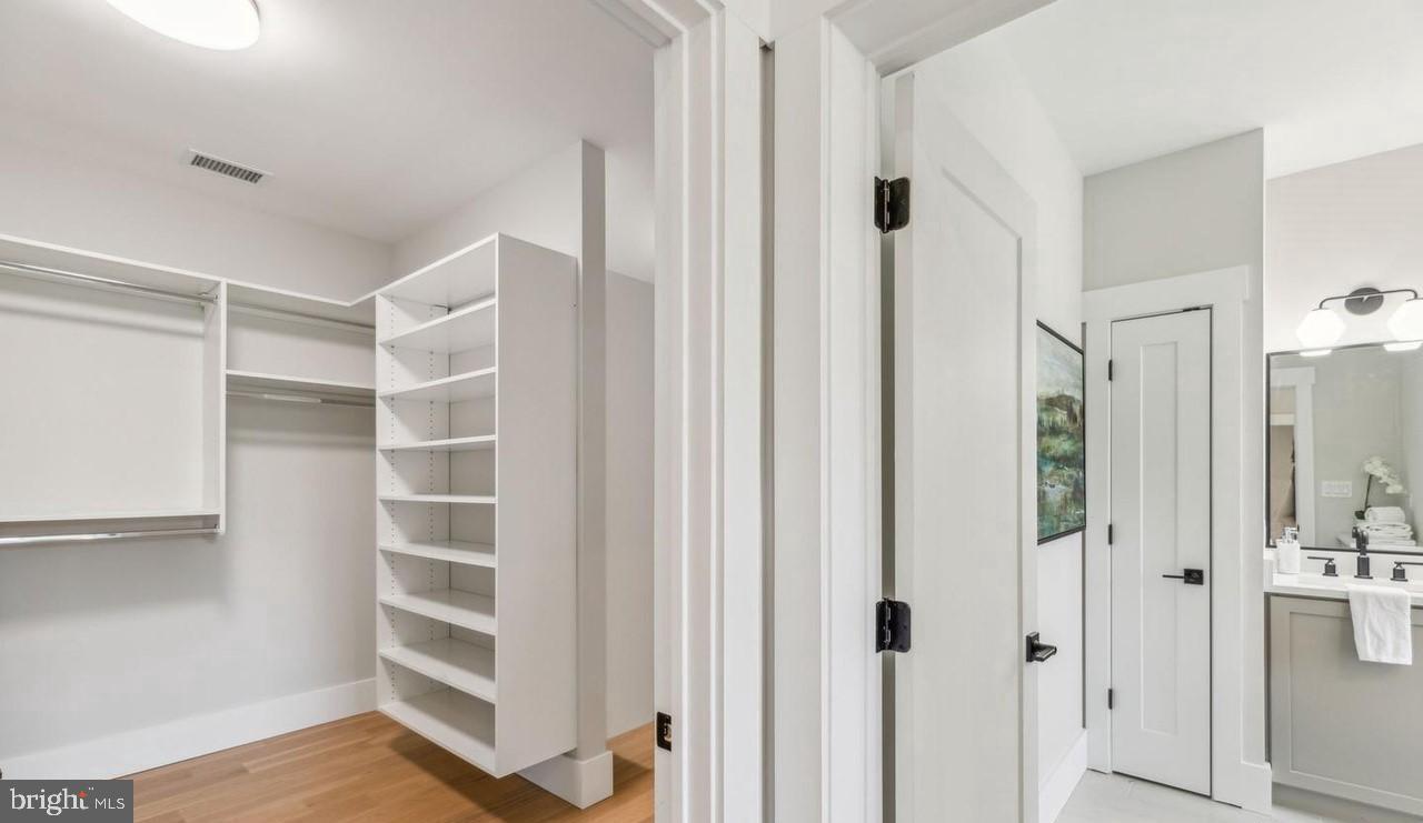 BLUE BELL - Residential