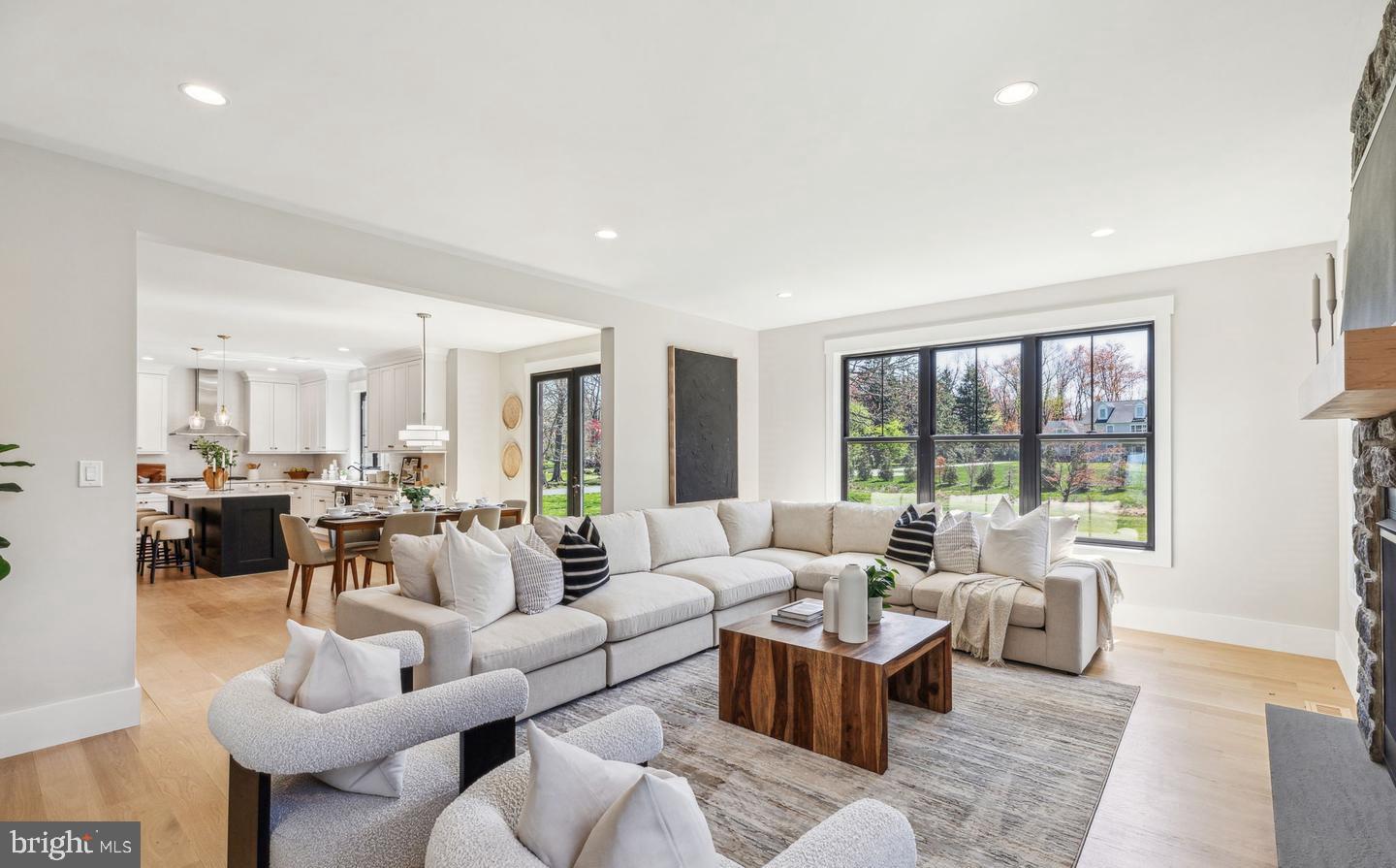 BLUE BELL - Residential