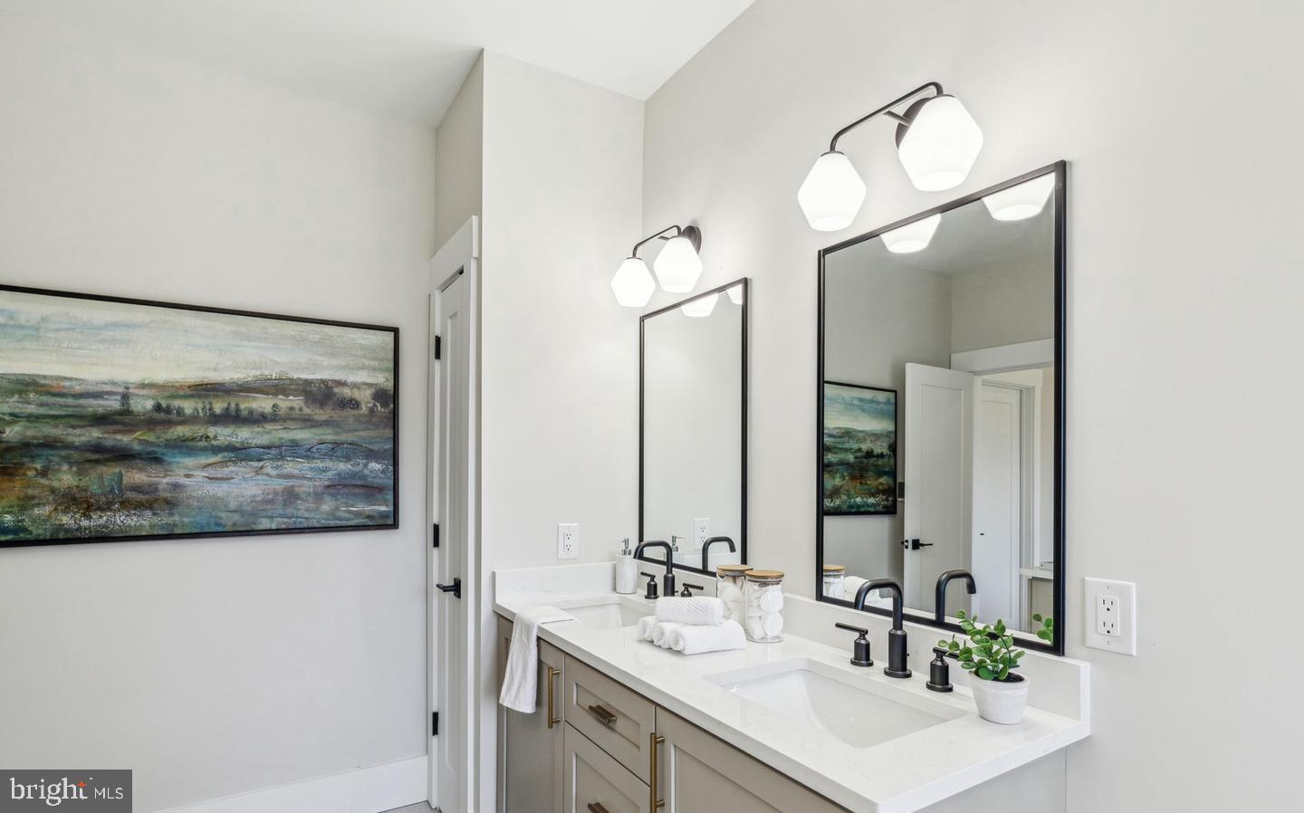 BLUE BELL - Residential