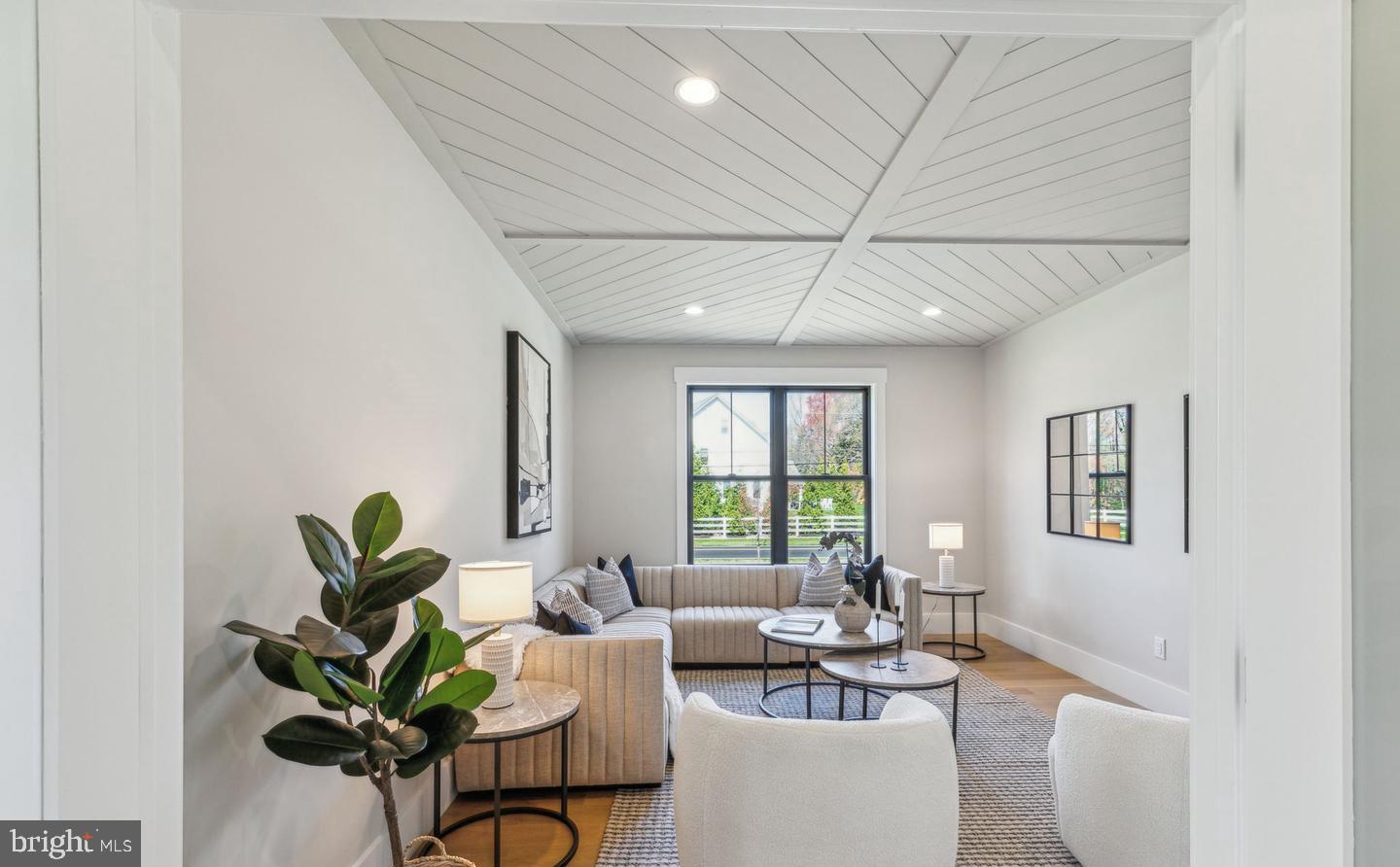 BLUE BELL - Residential