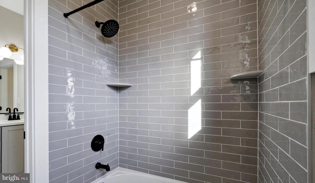 BLUE BELL - Residential